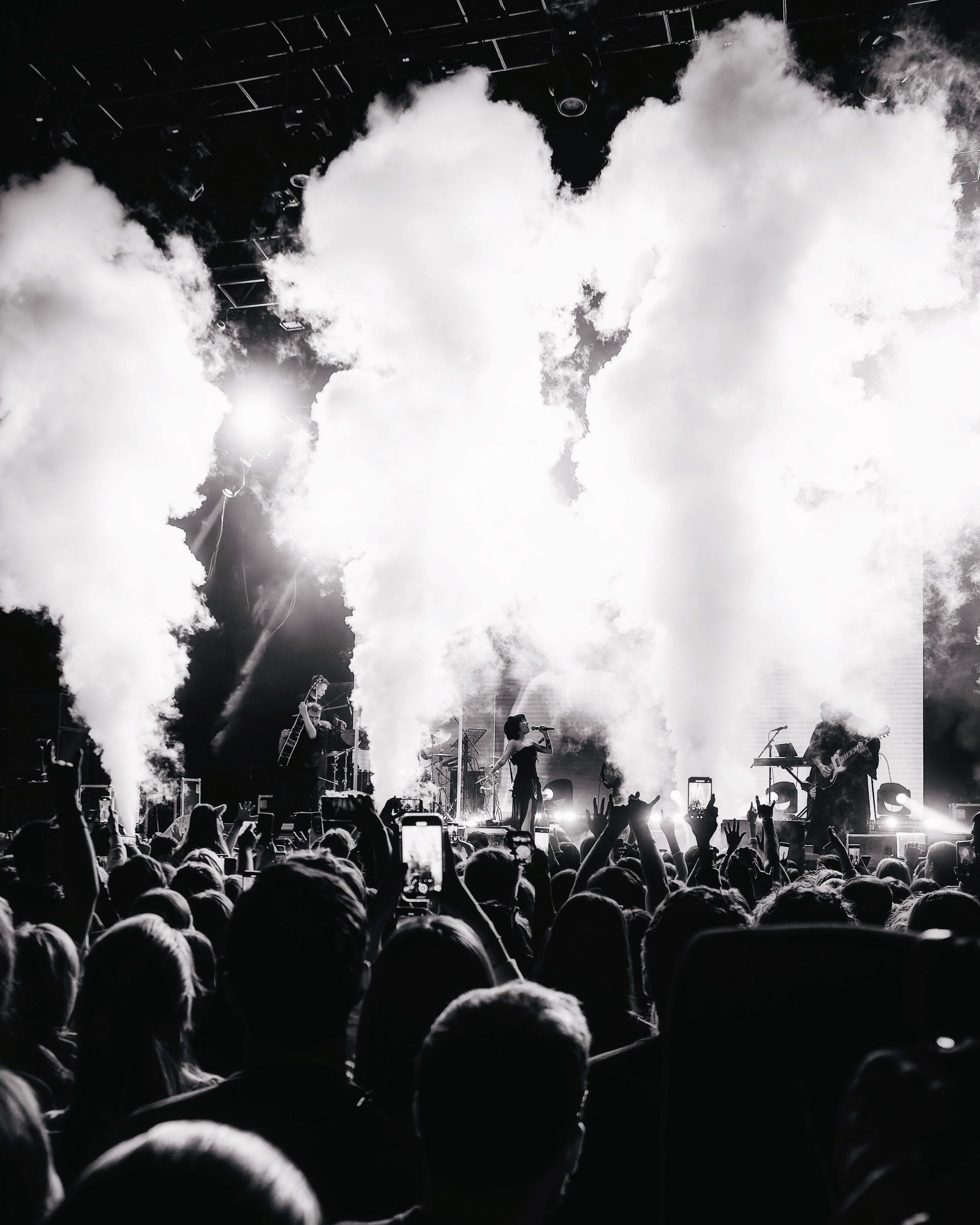 Green Apelsin в клубе Base 3.05.2024. Репортажный фотограф и видеограф в Москве