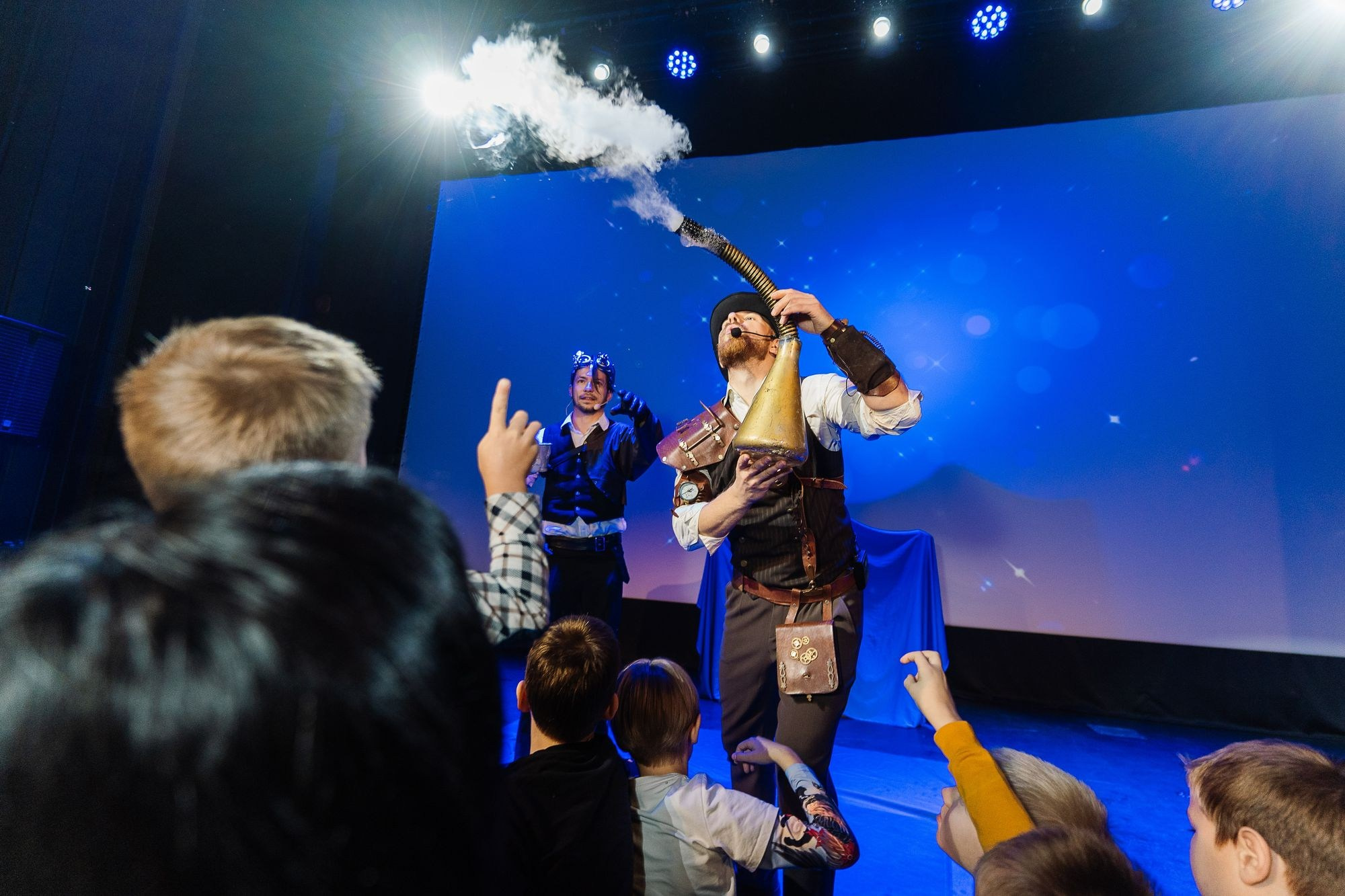 «Автоботы: Битва за Кибермир»