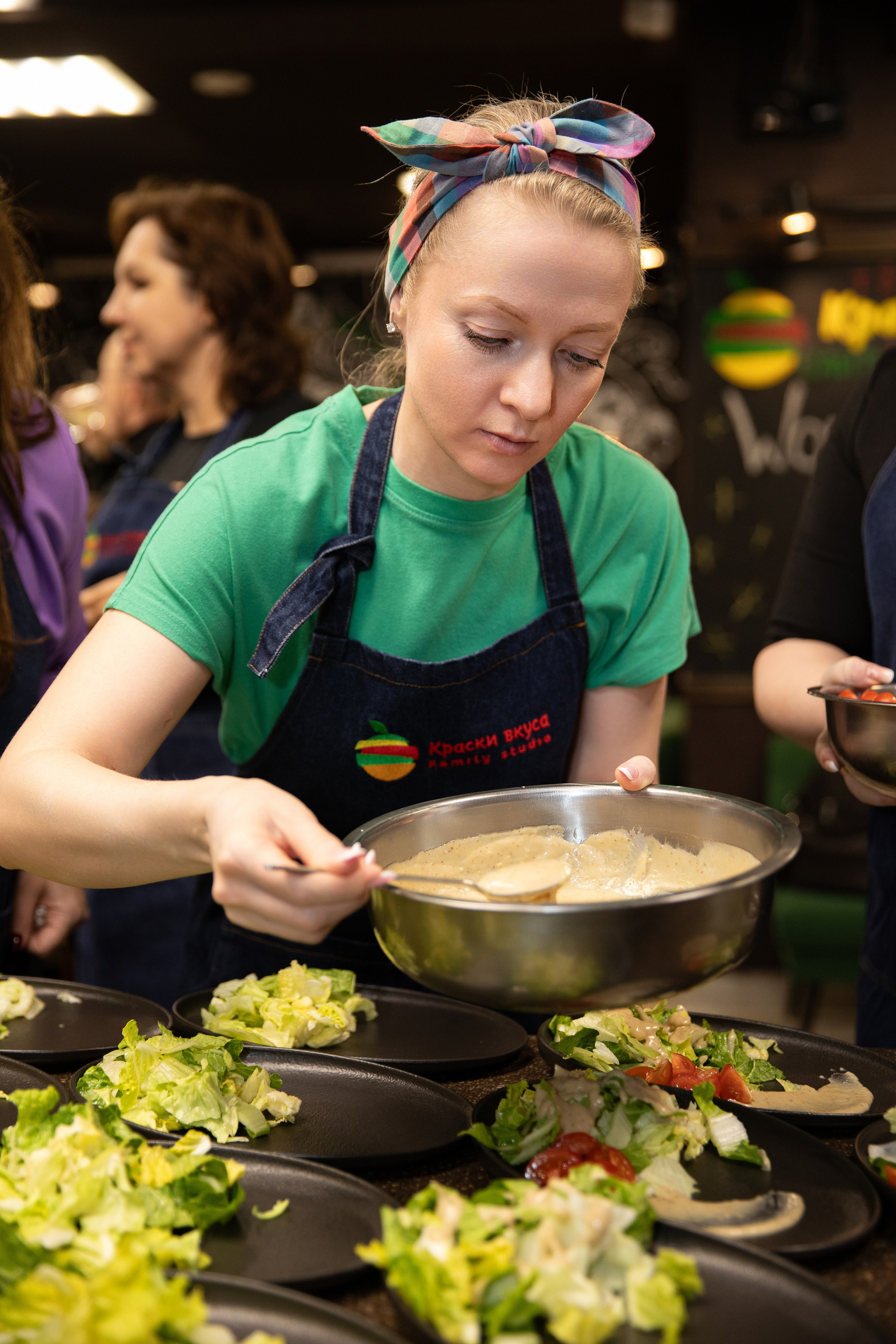 Встреча во «Краски Вкуса». Свадебный фотограф Иркутск, репортажный фотограф Иркутск