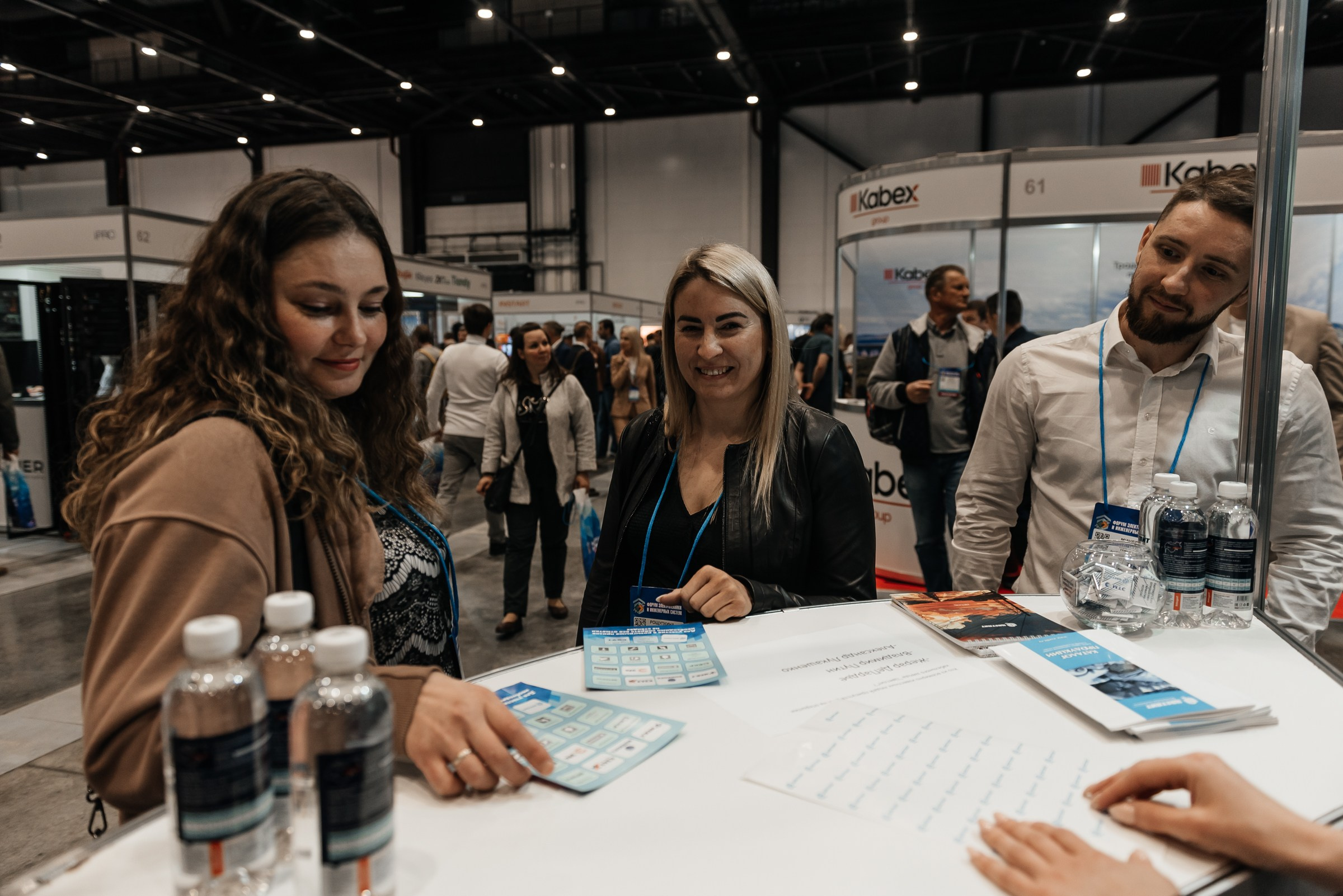 Репортажная съёмка на форуме ЭТМ. Свадебный фотограф в Санкт-Петербурге Венера Ахметова