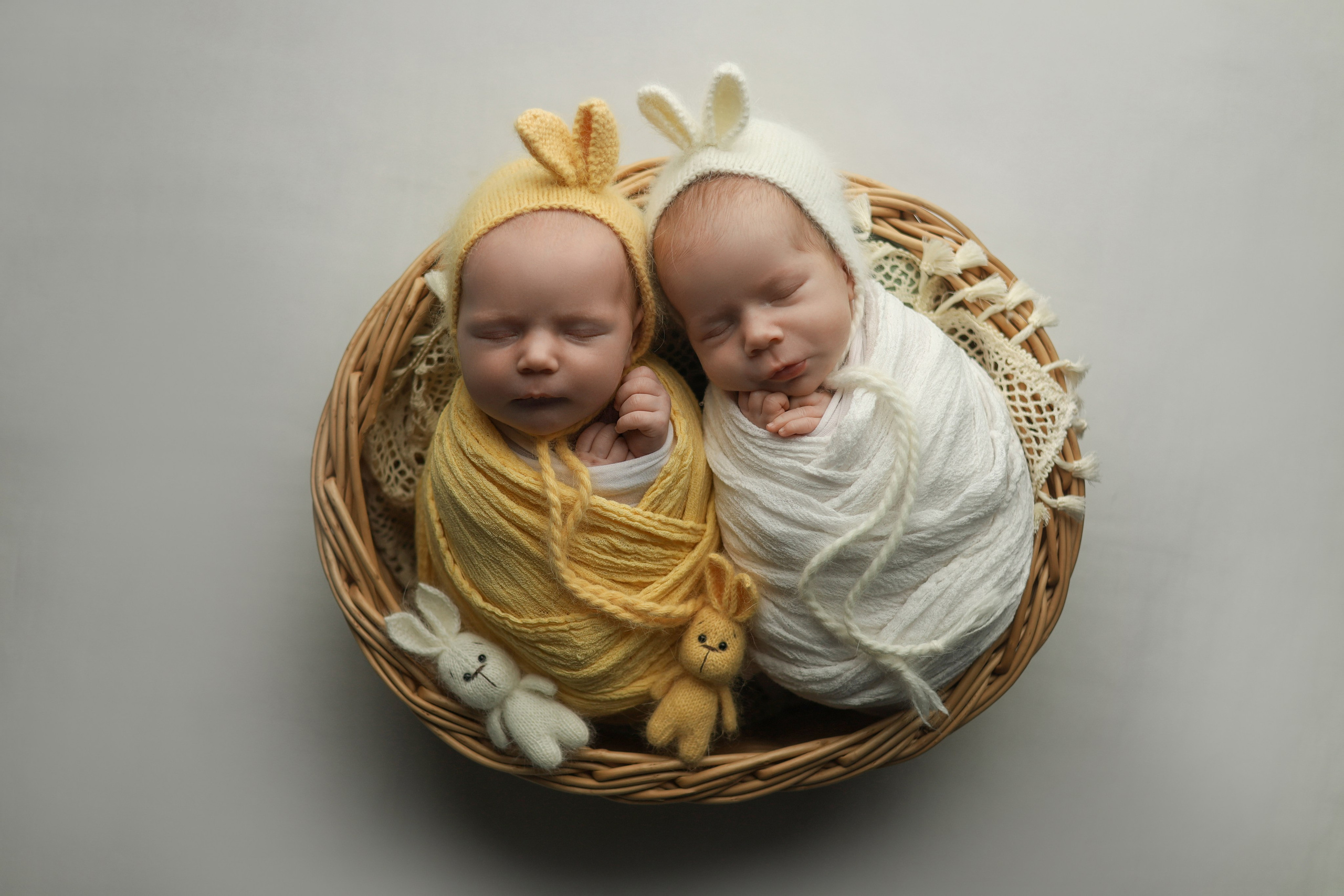 Двойни. Фотограф новорожденных Саратов