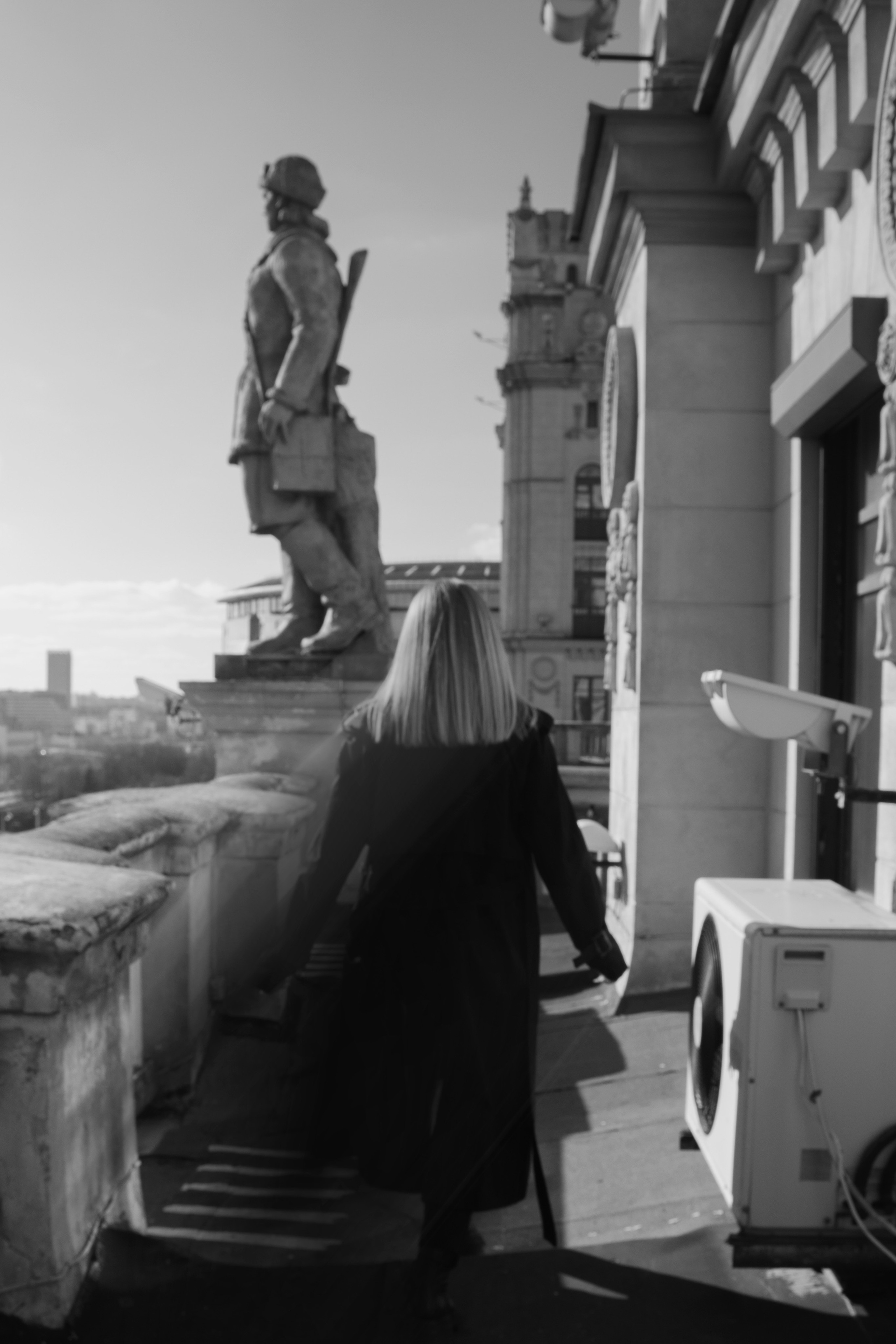 MILANA. MAX TIHANKOV