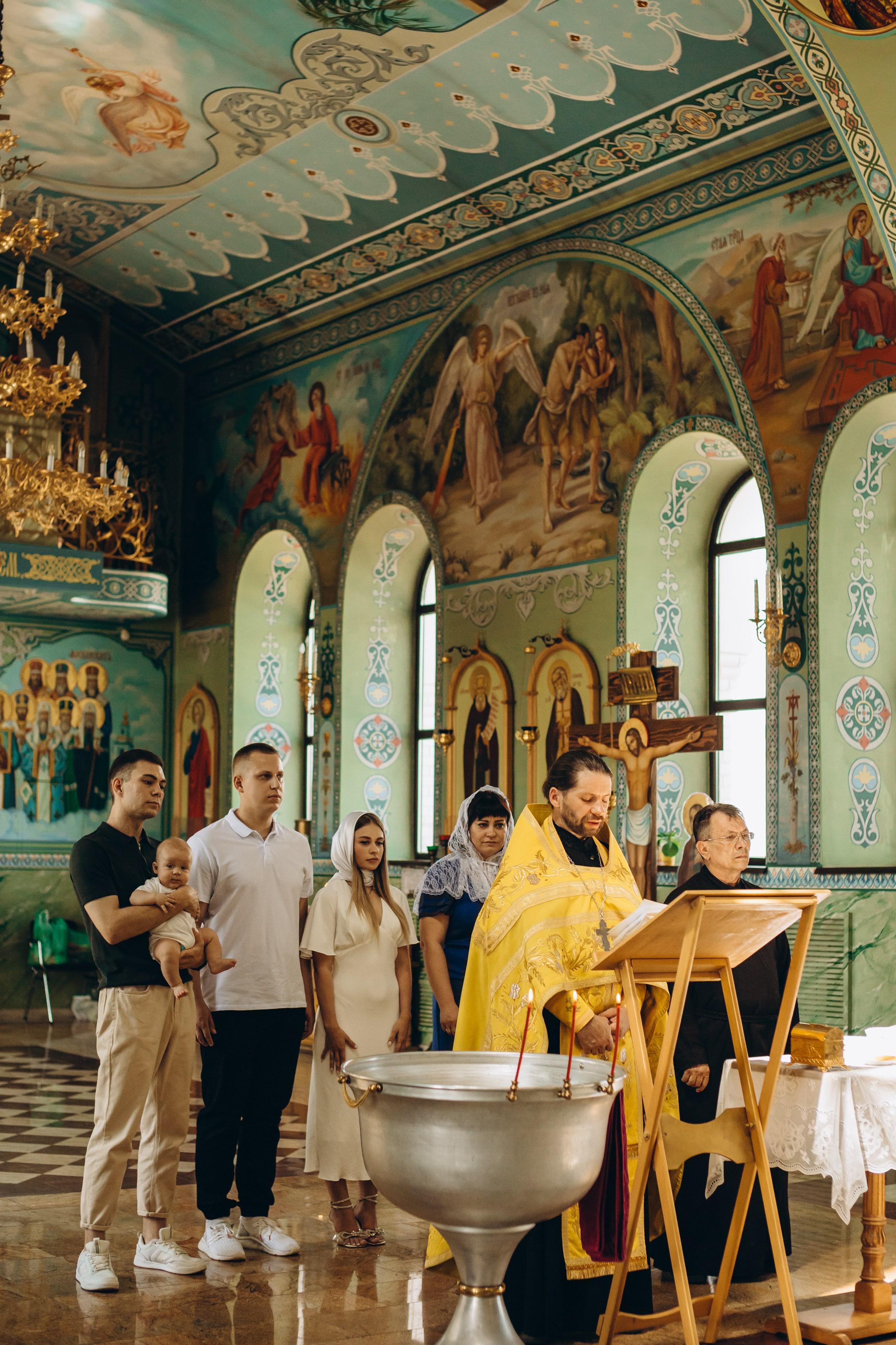 Крещение Мирона. Семейный фотограф в Волгодонске Краченцева Анна