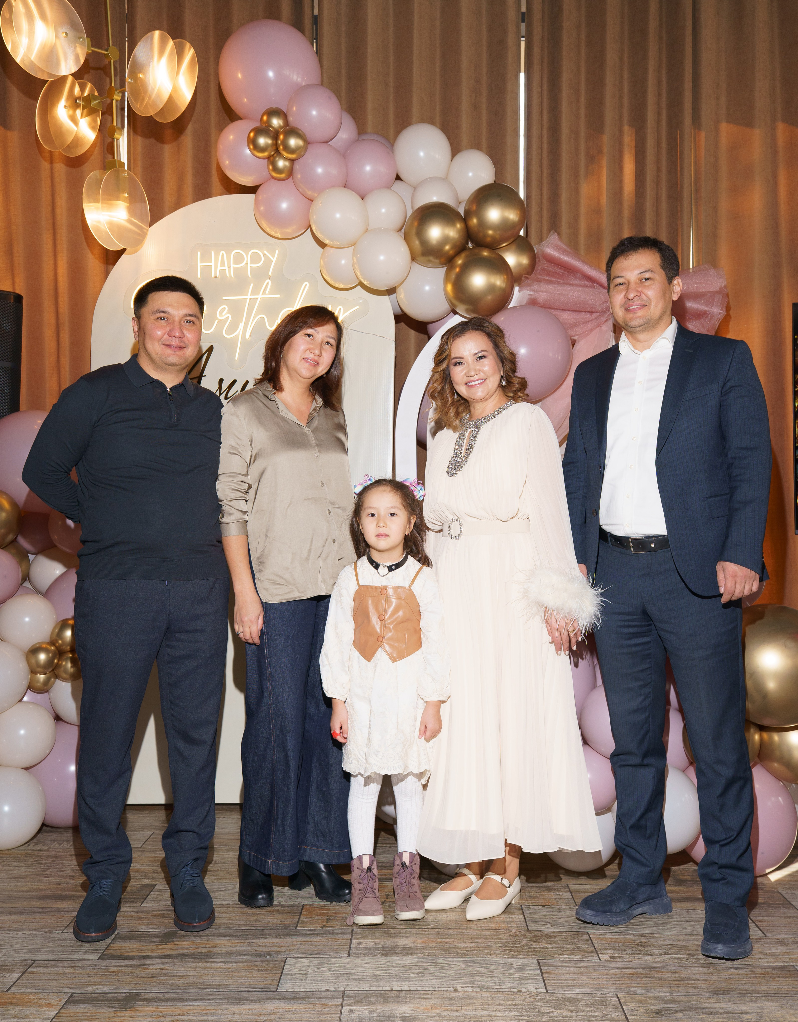 Амина — Тұсау кесер — 1 годик малышке