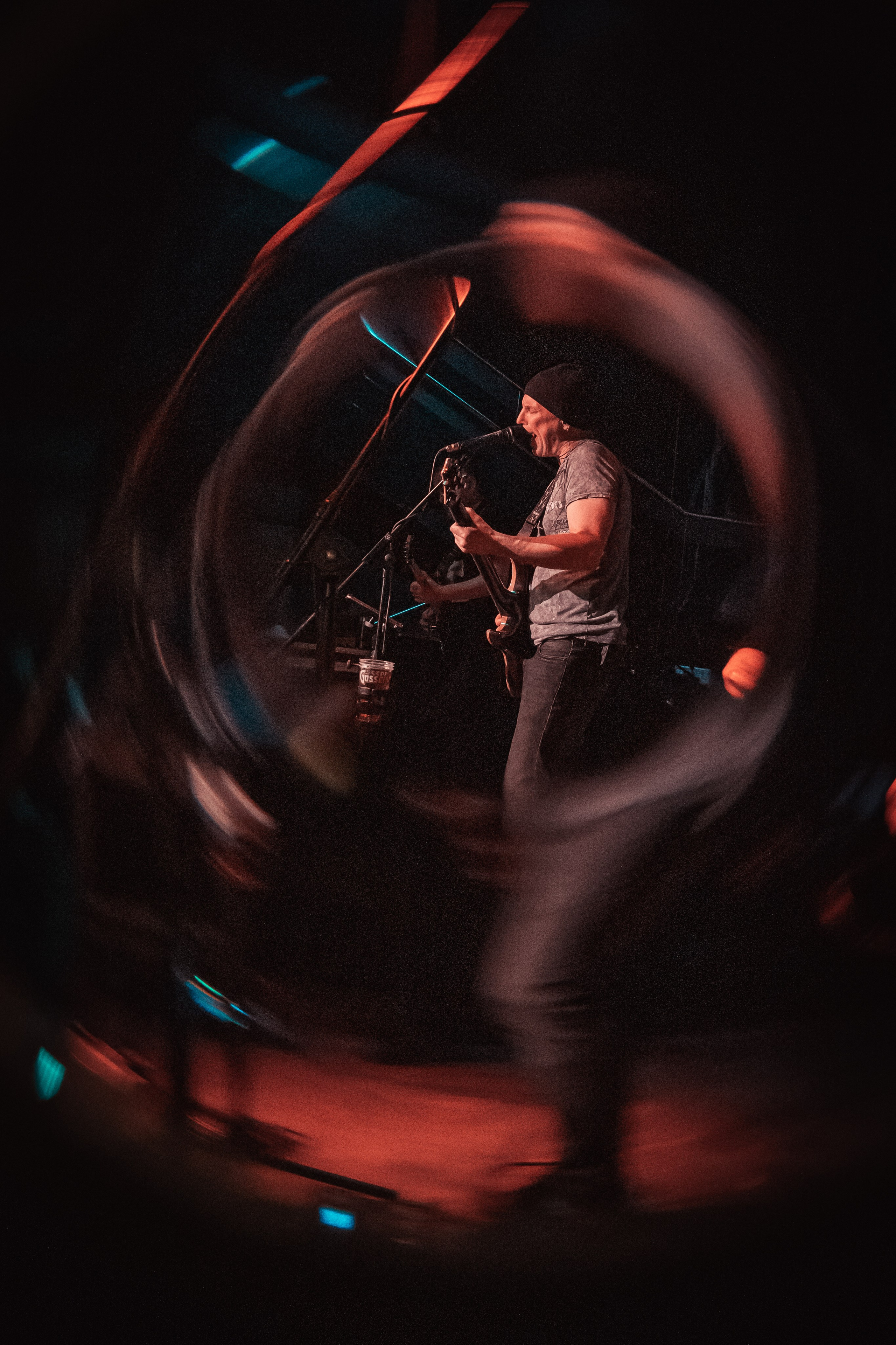 Черный обелиск. Красноярск, 08.04.2025, Эрмитаж. Фотограф Регина Крикунова г. Красноярск