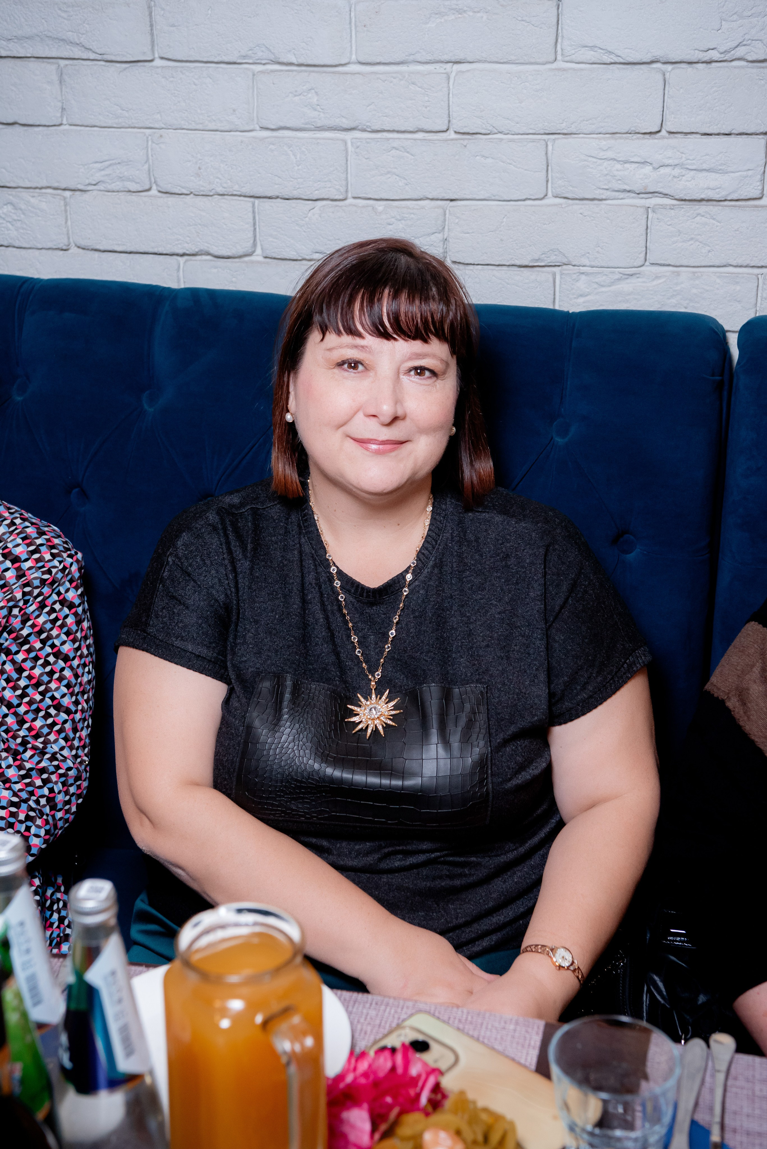 Ирина в кафе Тамада. Фотограф в Волгограде и Волжском Александр Горбань