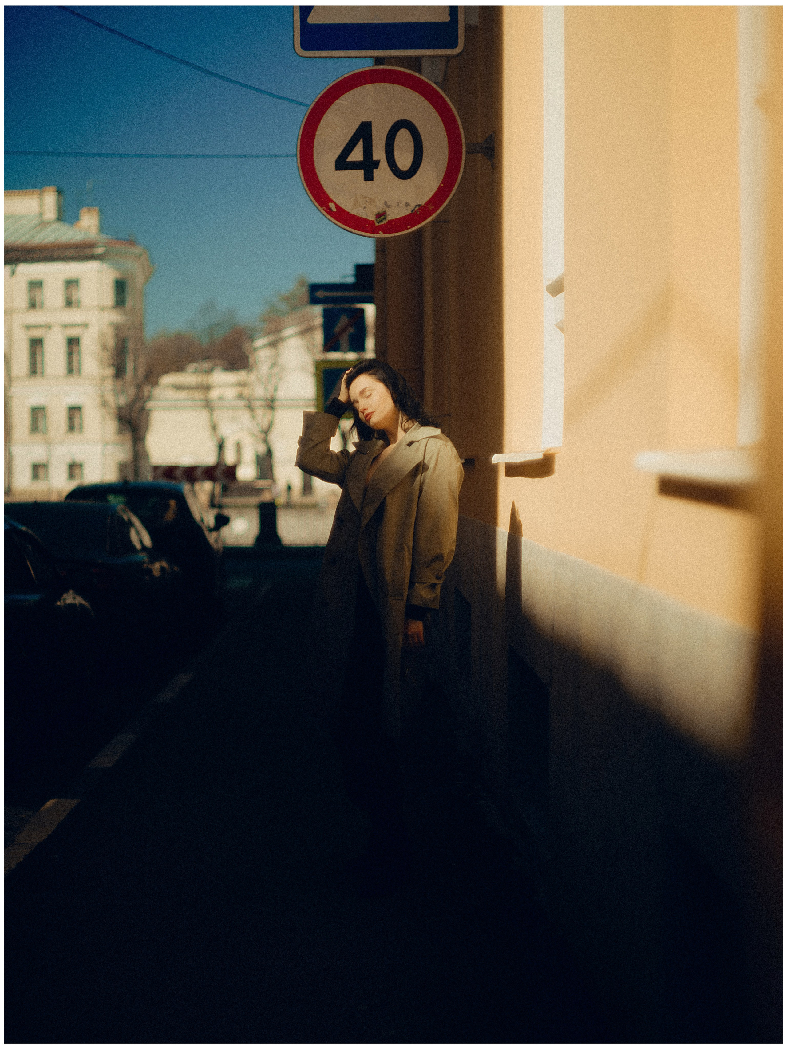 Женская фотография на улице