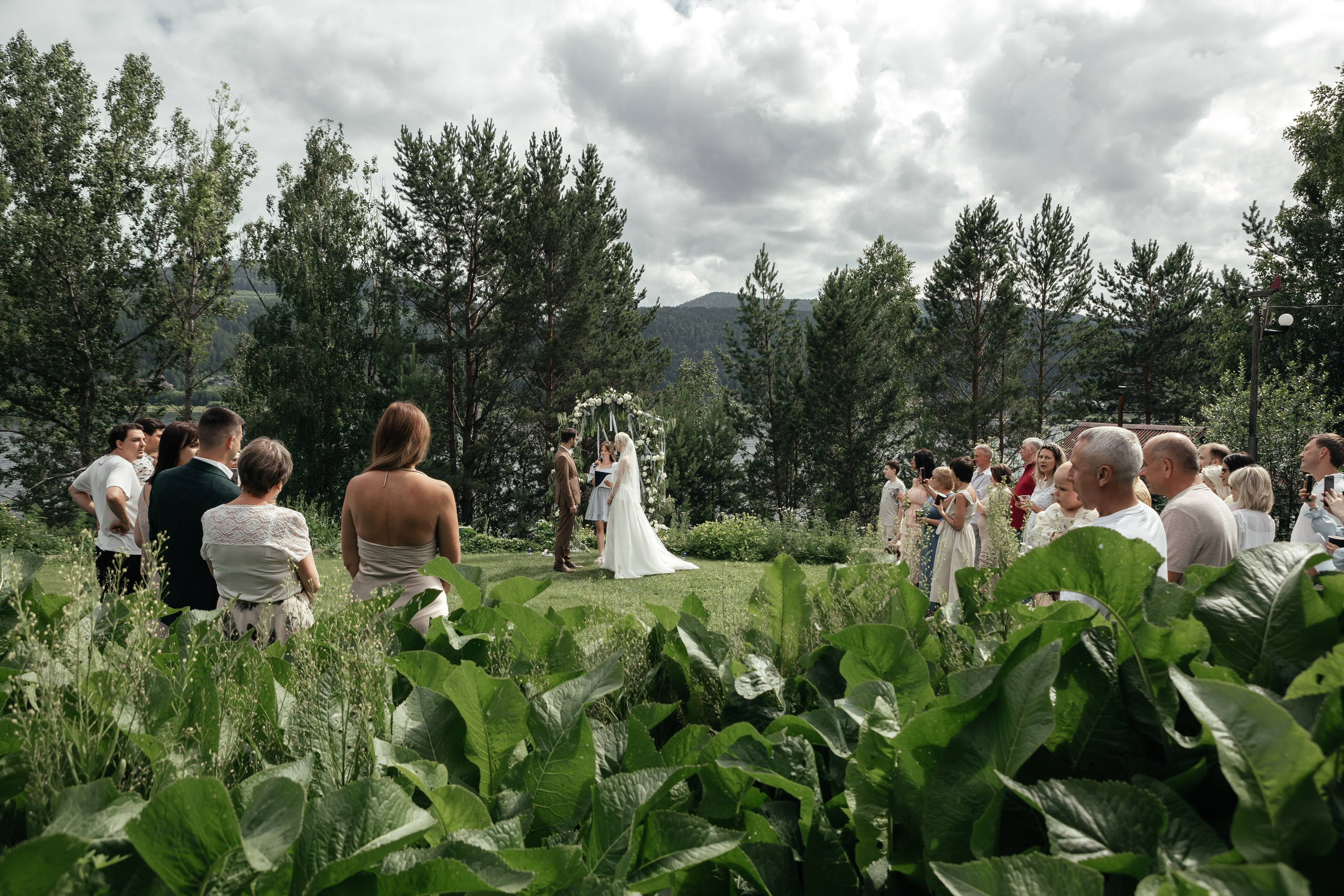 Свадебная фотосессия для Фёдора и Джессики. Свадебный и семейный фотограф В Красноярске Андрей Юсенков