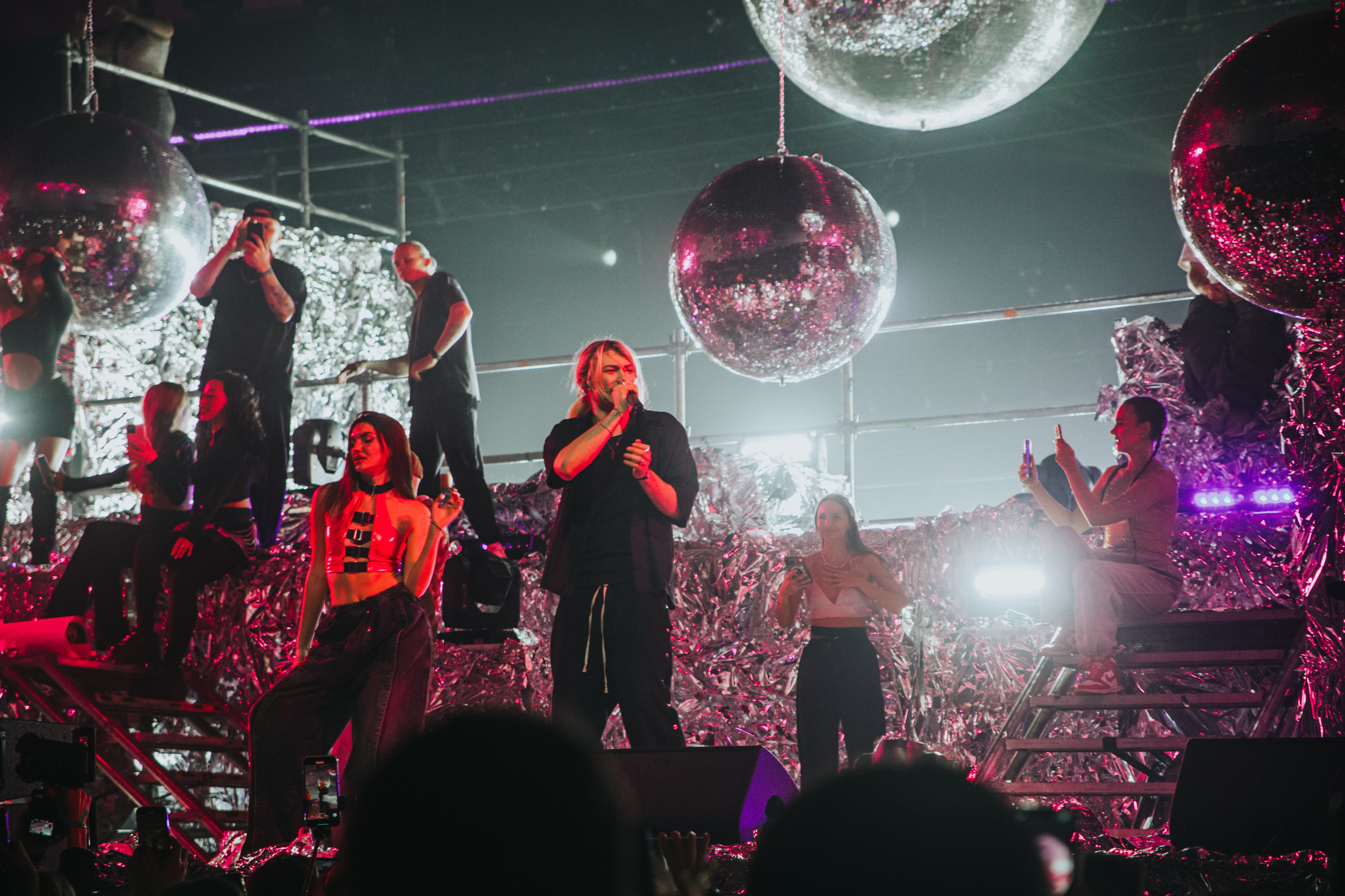 NKEEEI, UNIQE, ARTEM SHILOVETS. Фотограф из Санкт-Петербурга Валерия Ленских