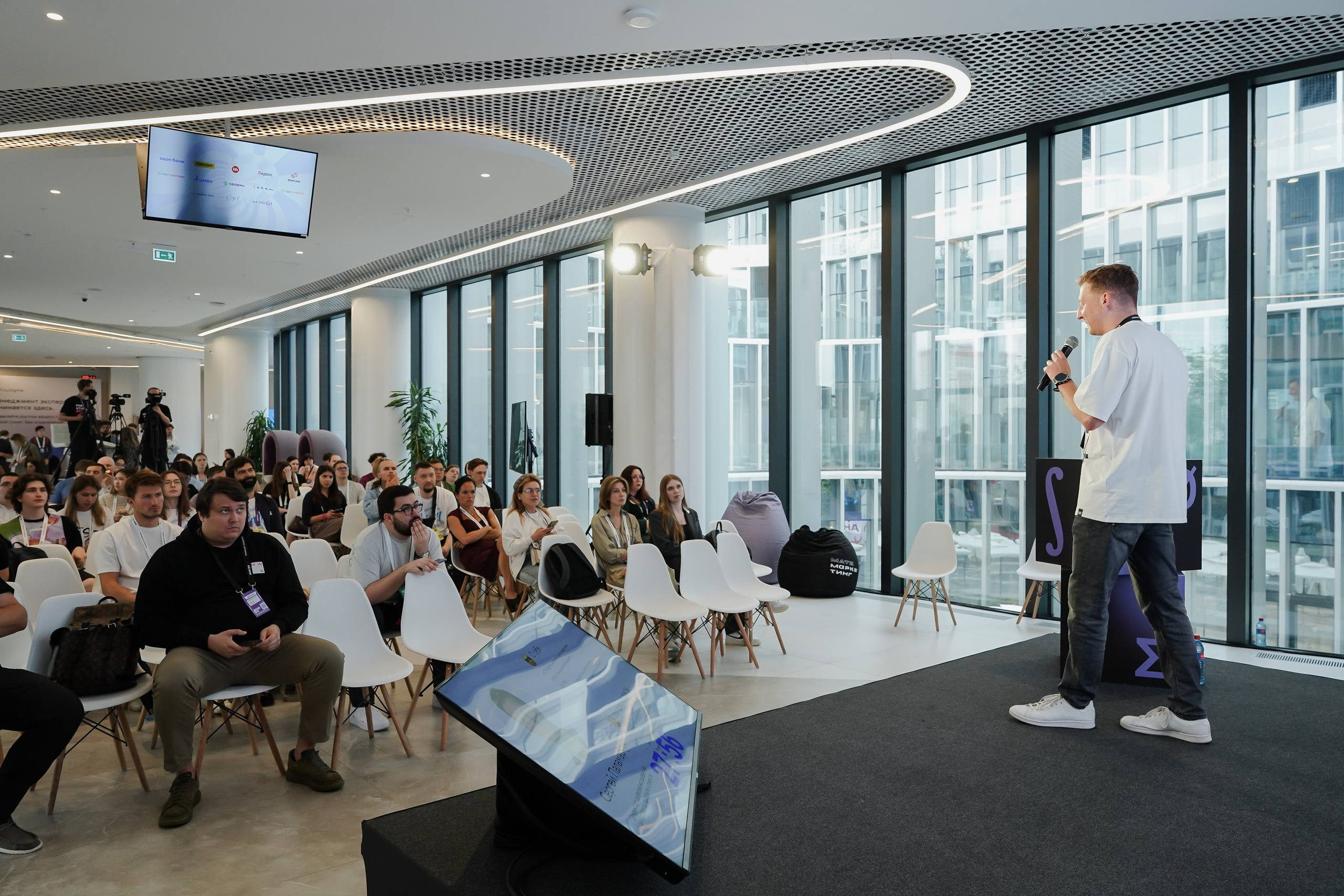 Aha! — 6 июня 2024. Фотобанк Матемаркетинг