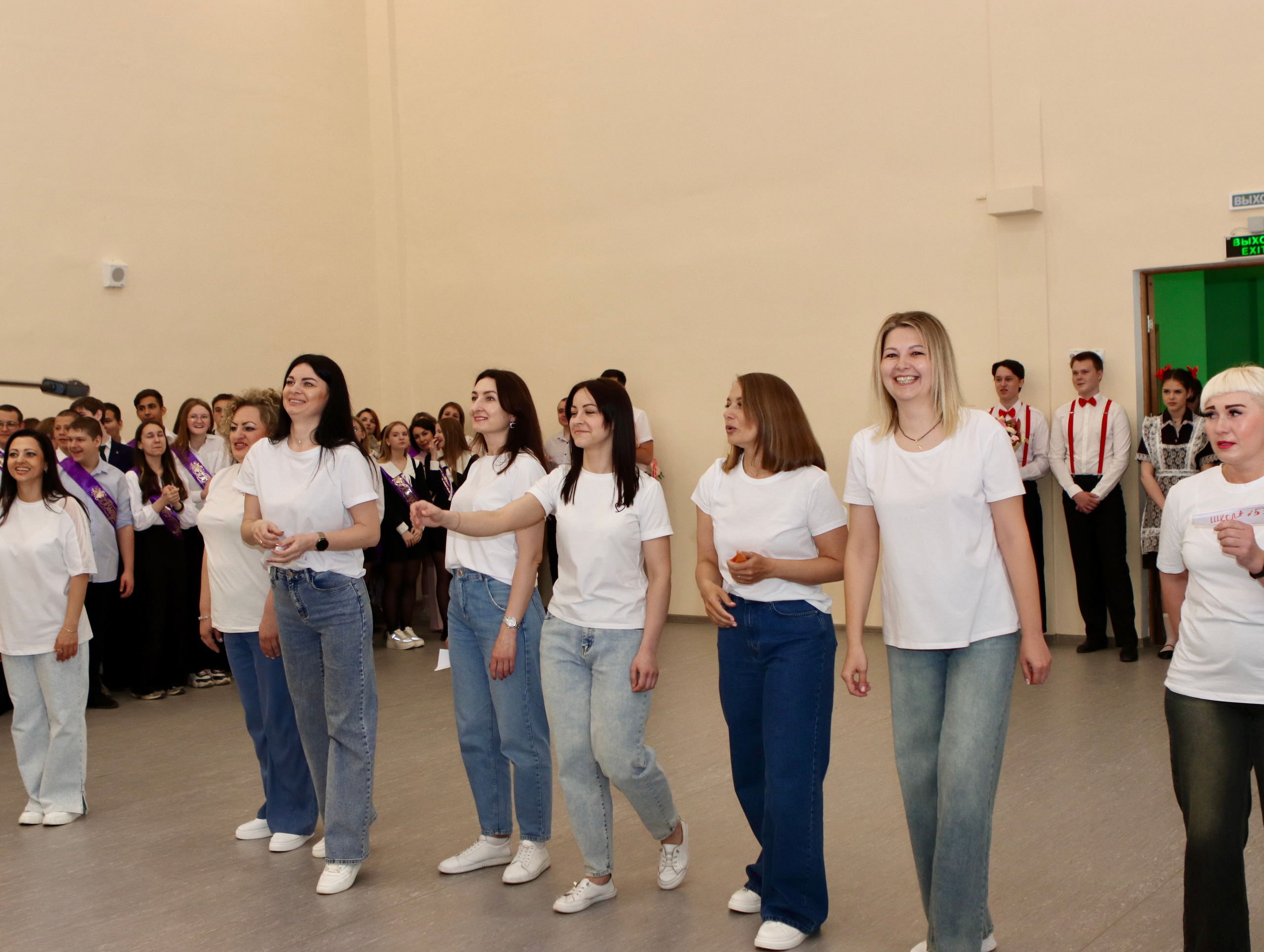 Школьный выпускной. Фотограф в Курске Смирнов Евгений