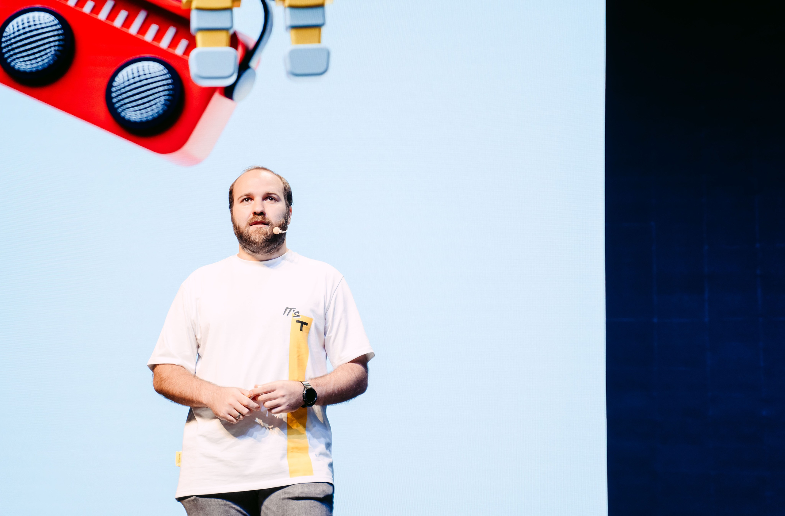 Тинькофф. ИТ-фест / 2023. Саша Копылов, фотограф в Казани