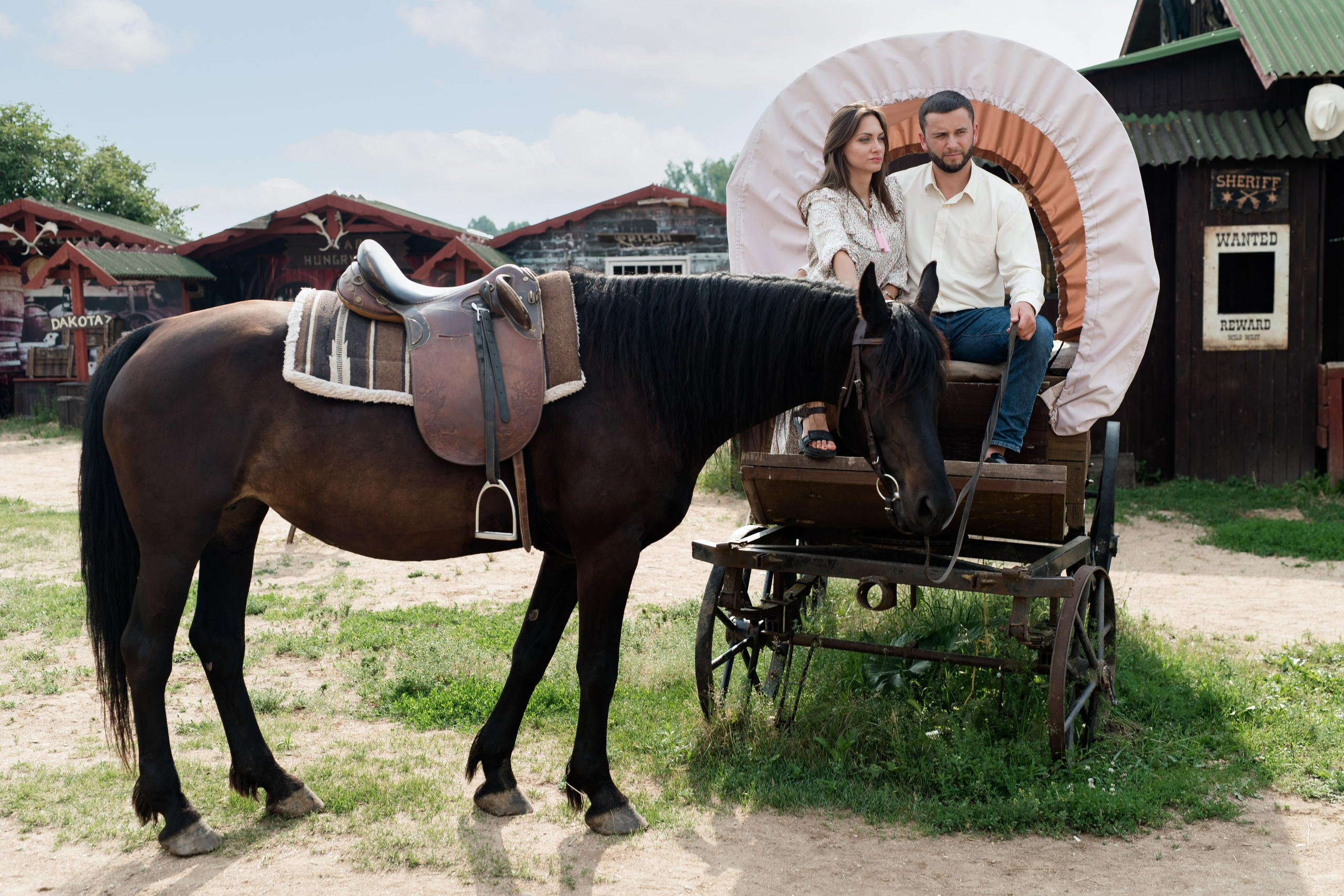 На конюшне. Семейный и контент фотограф