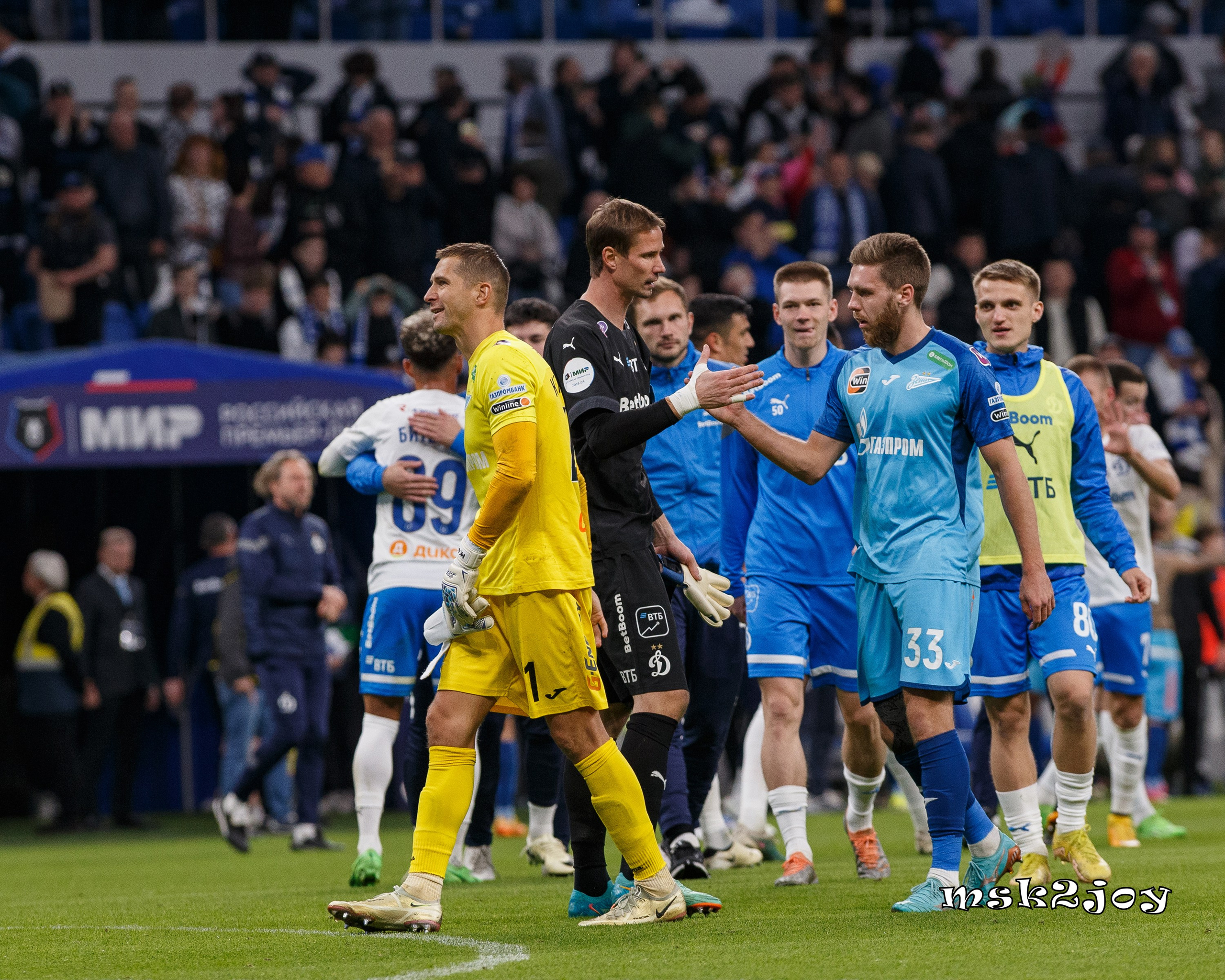 Фоторепортаж. РПЛ. Динамо — Зенит. Михаил Тоцкий портретный и репортажный фотограф в Москве