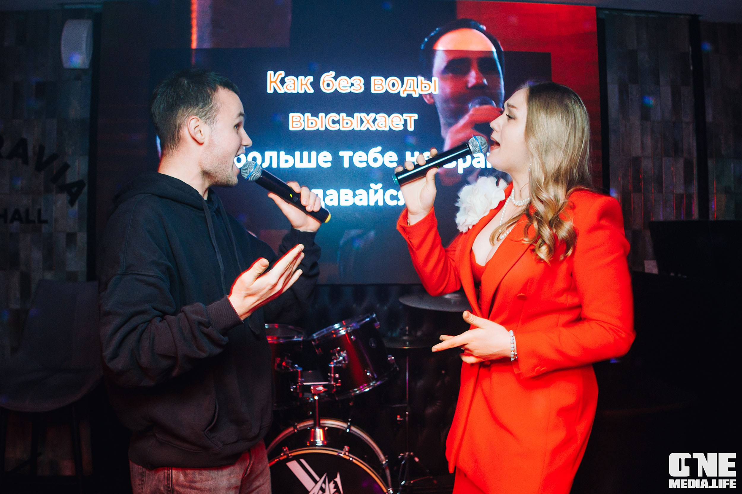 Пятница в Белгравии. One Media Life: фоторепортажи, фотоотчеты с мероприятий и заведений