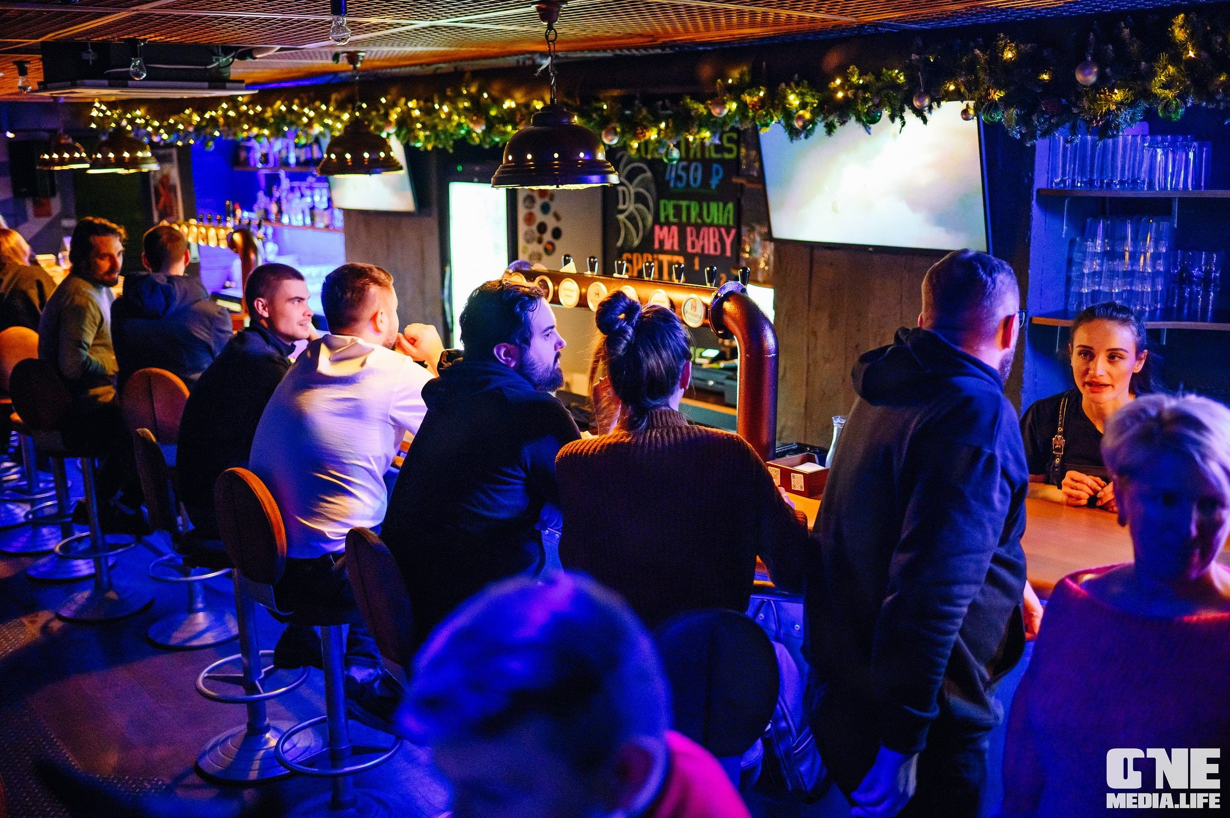 Фоторепортаж из бара Dreadnought. One Media Life: фоторепортажи, фотоотчеты с мероприятий и заведений