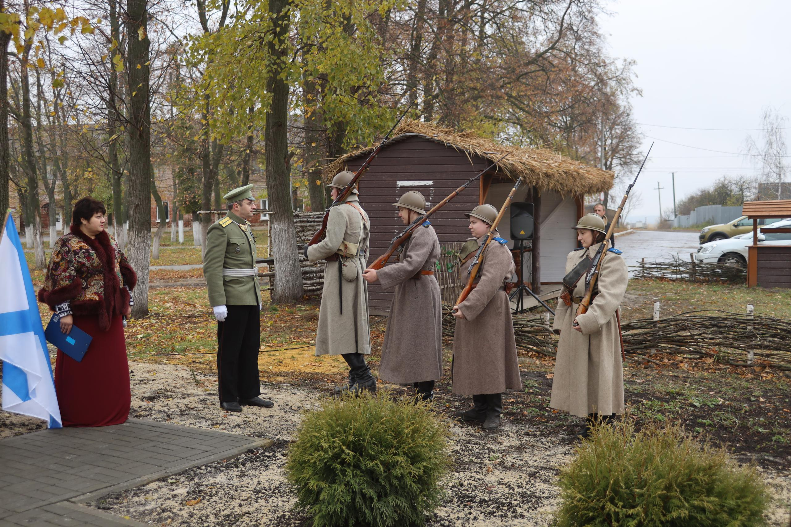 Репортаж Мемориал Вице-Адмиралу Кедрову М.А. в пос. Епифань Тульской области. Фотограф в Туле Крупский АнДРей. Фотостудия «КАДР71» в Туле