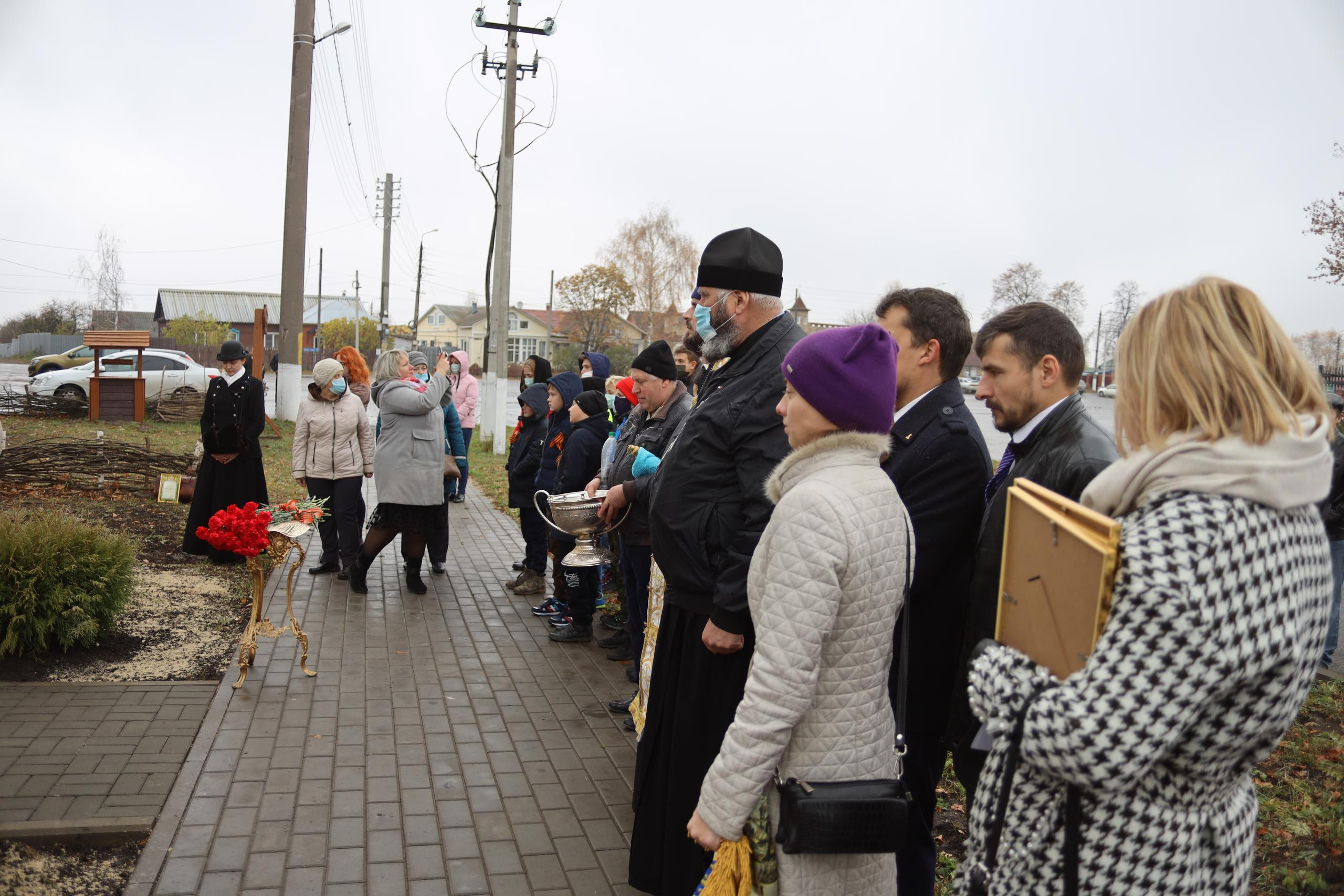 Репортаж Мемориал Вице-Адмиралу Кедрову М.А. в пос. Епифань Тульской области. Фотограф в Туле Крупский АнДРей. Фотостудия «КАДР71» в Туле