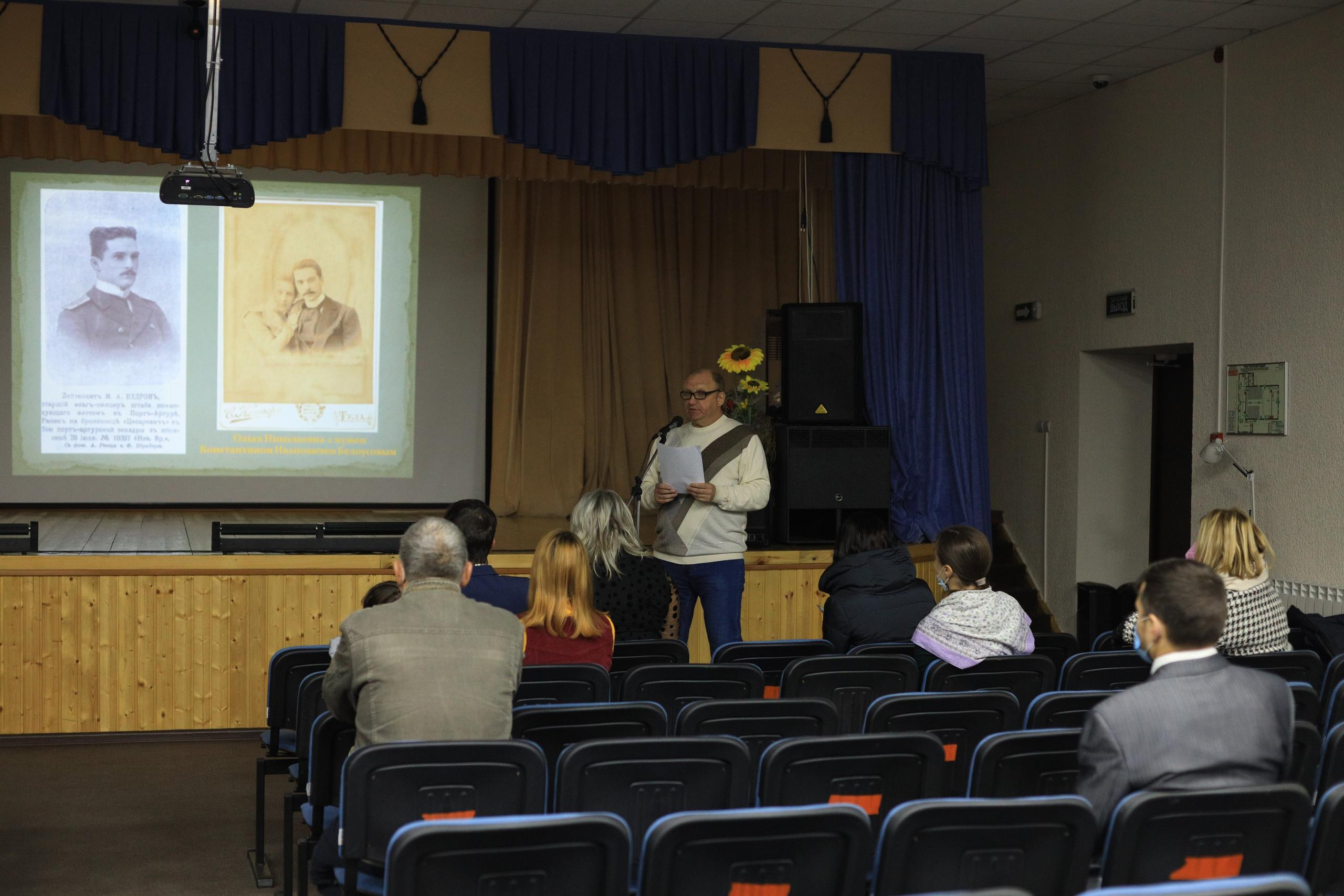 Репортаж Мемориал Вице-Адмиралу Кедрову М.А. в пос. Епифань Тульской области. Фотограф в Туле Крупский АнДРей. Фотостудия «КАДР71» в Туле