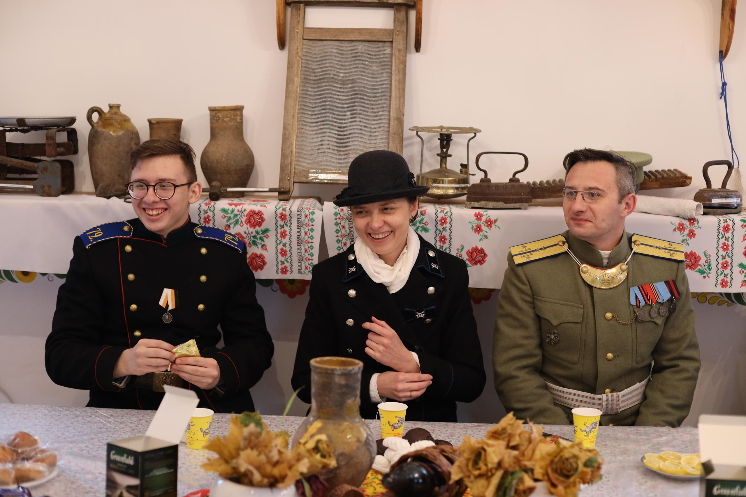 Репортаж Мемориал Вице-Адмиралу Кедрову М.А. в пос. Епифань Тульской области. Фотограф в Туле Крупский АнДРей. Фотостудия «КАДР71» в Туле