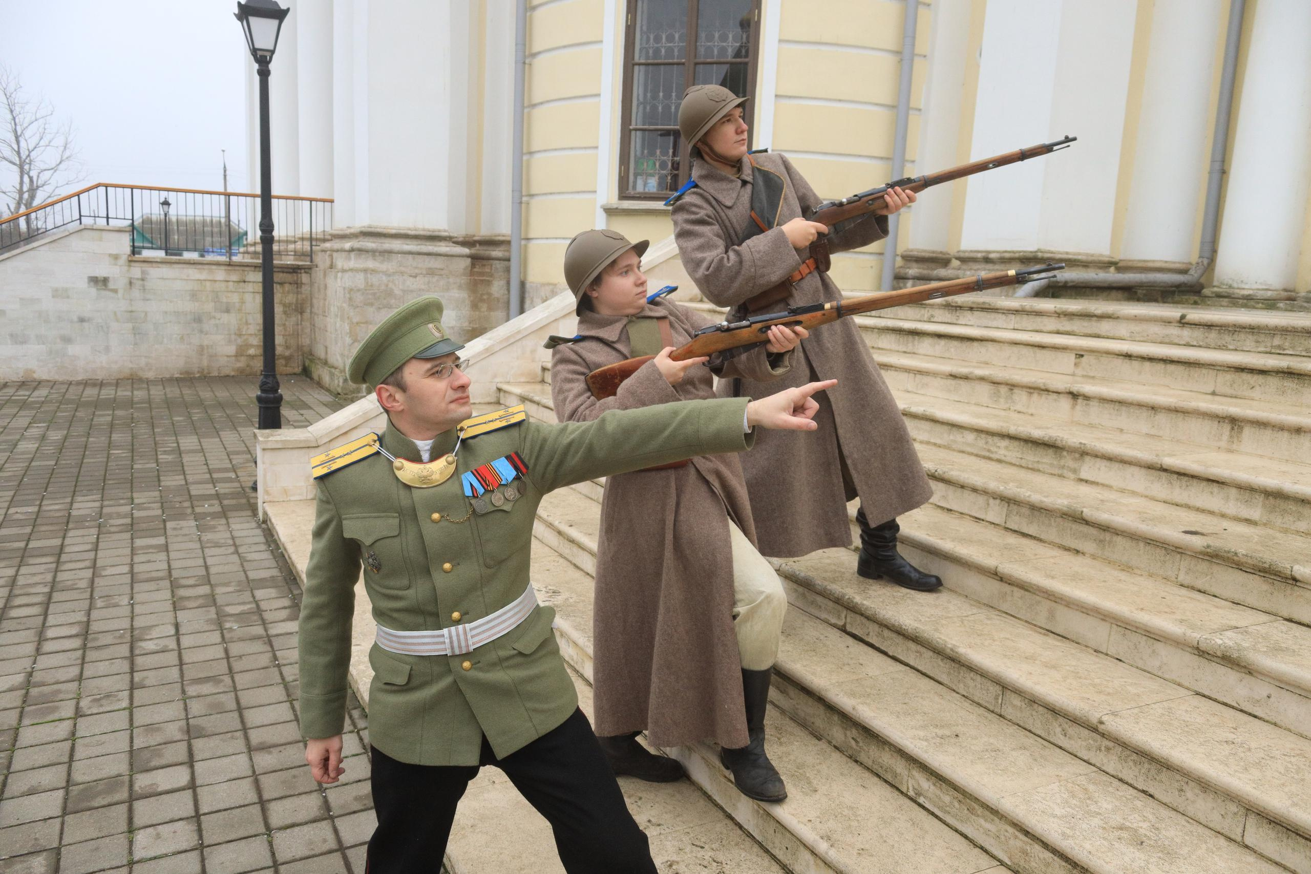 Репортаж Мемориал Вице-Адмиралу Кедрову М.А. в пос. Епифань Тульской области. Фотограф в Туле Крупский АнДРей. Фотостудия «КАДР71» в Туле