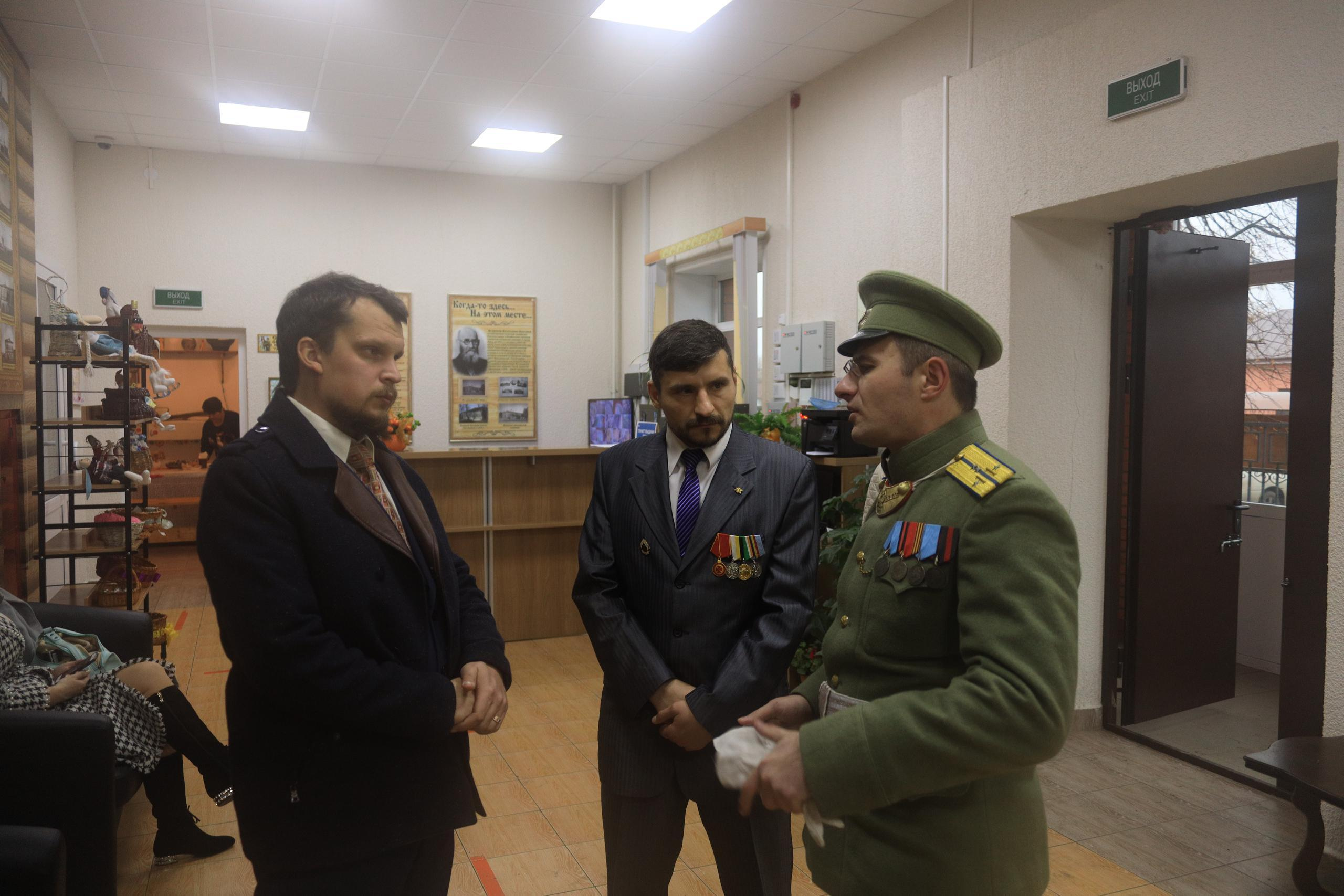 Репортаж Мемориал Вице-Адмиралу Кедрову М.А. в пос. Епифань Тульской области. Фотограф в Туле Крупский АнДРей. Фотостудия «КАДР71» в Туле