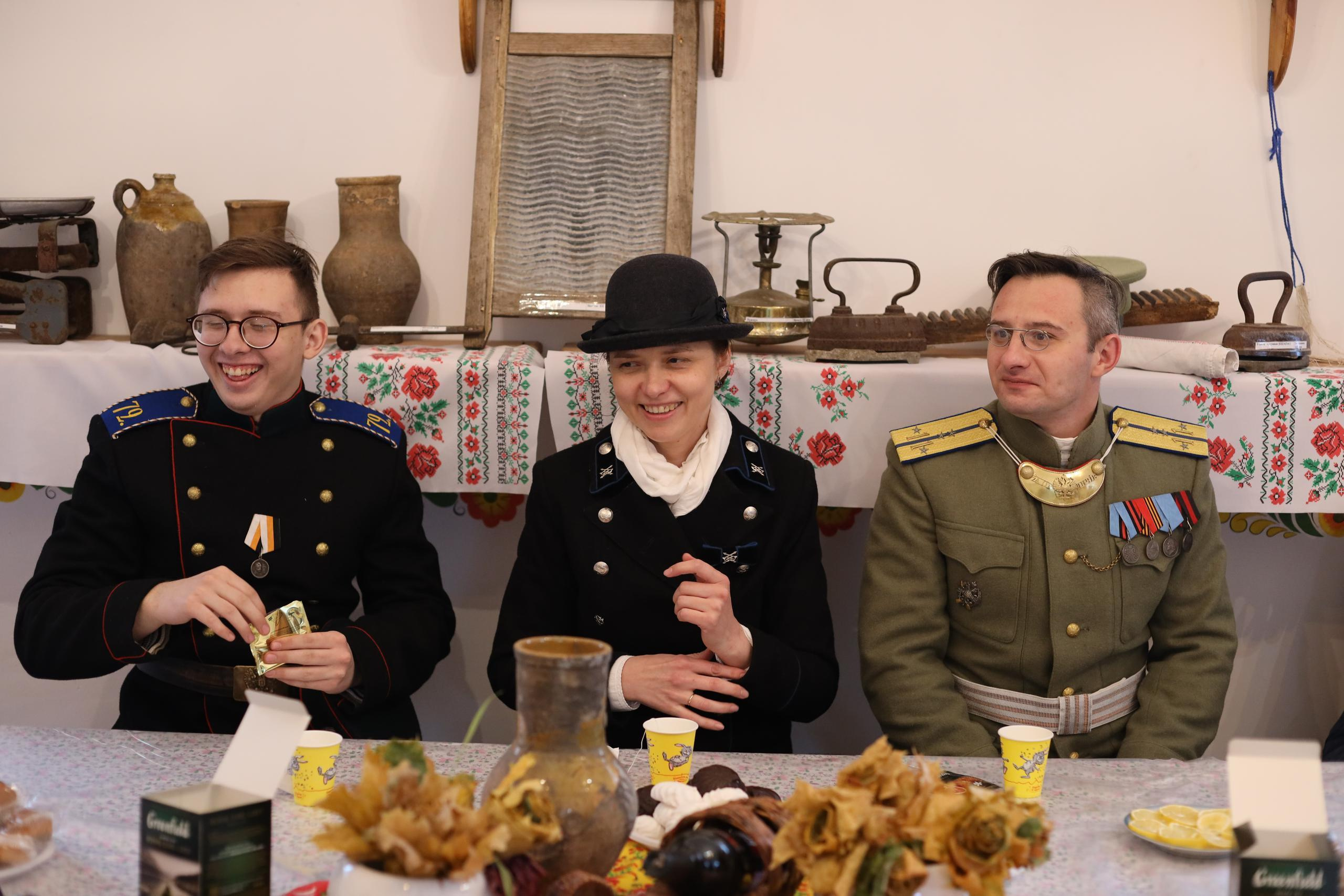 Репортаж Мемориал Вице-Адмиралу Кедрову М.А. в пос. Епифань Тульской области. Фотограф в Туле Крупский АнДРей. Фотостудия «КАДР71» в Туле