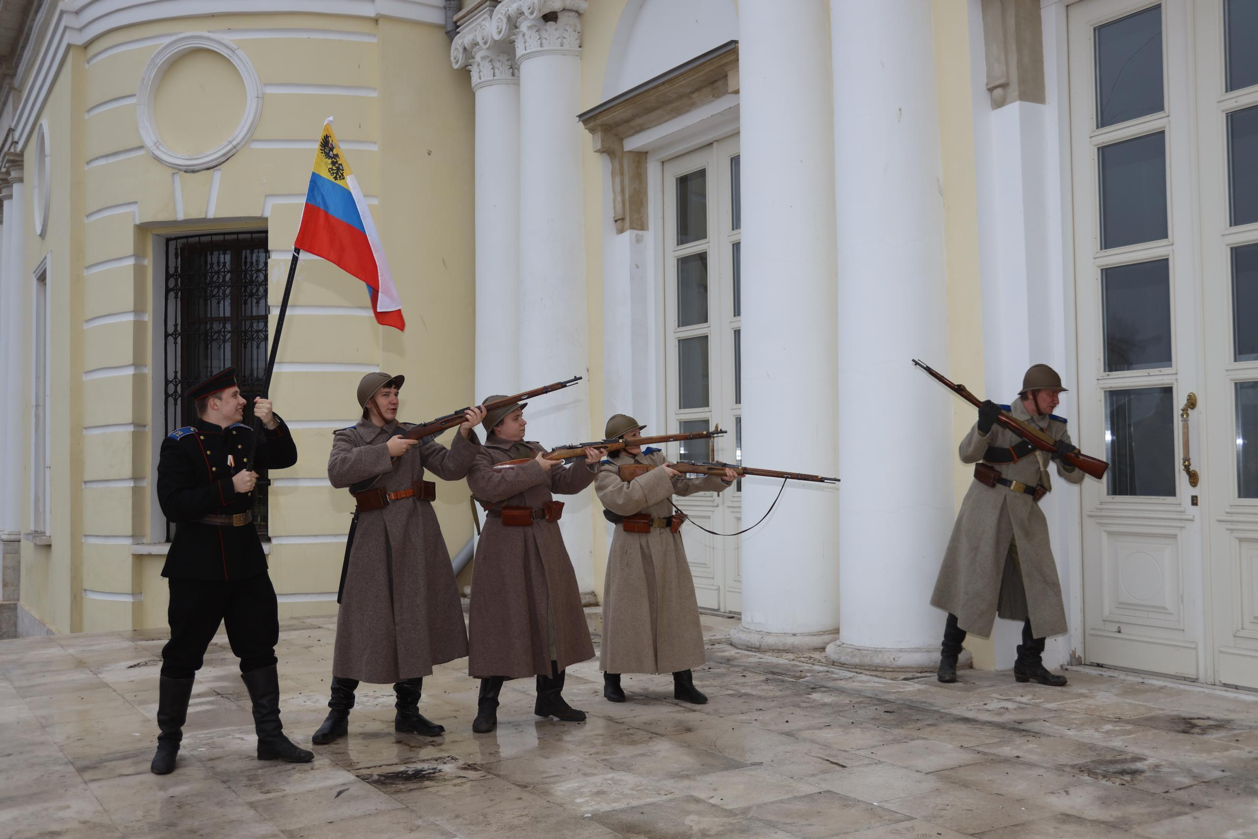 Репортаж Мемориал Вице-Адмиралу Кедрову М.А. в пос. Епифань Тульской области. Фотограф в Туле Крупский АнДРей. Фотостудия «КАДР71» в Туле