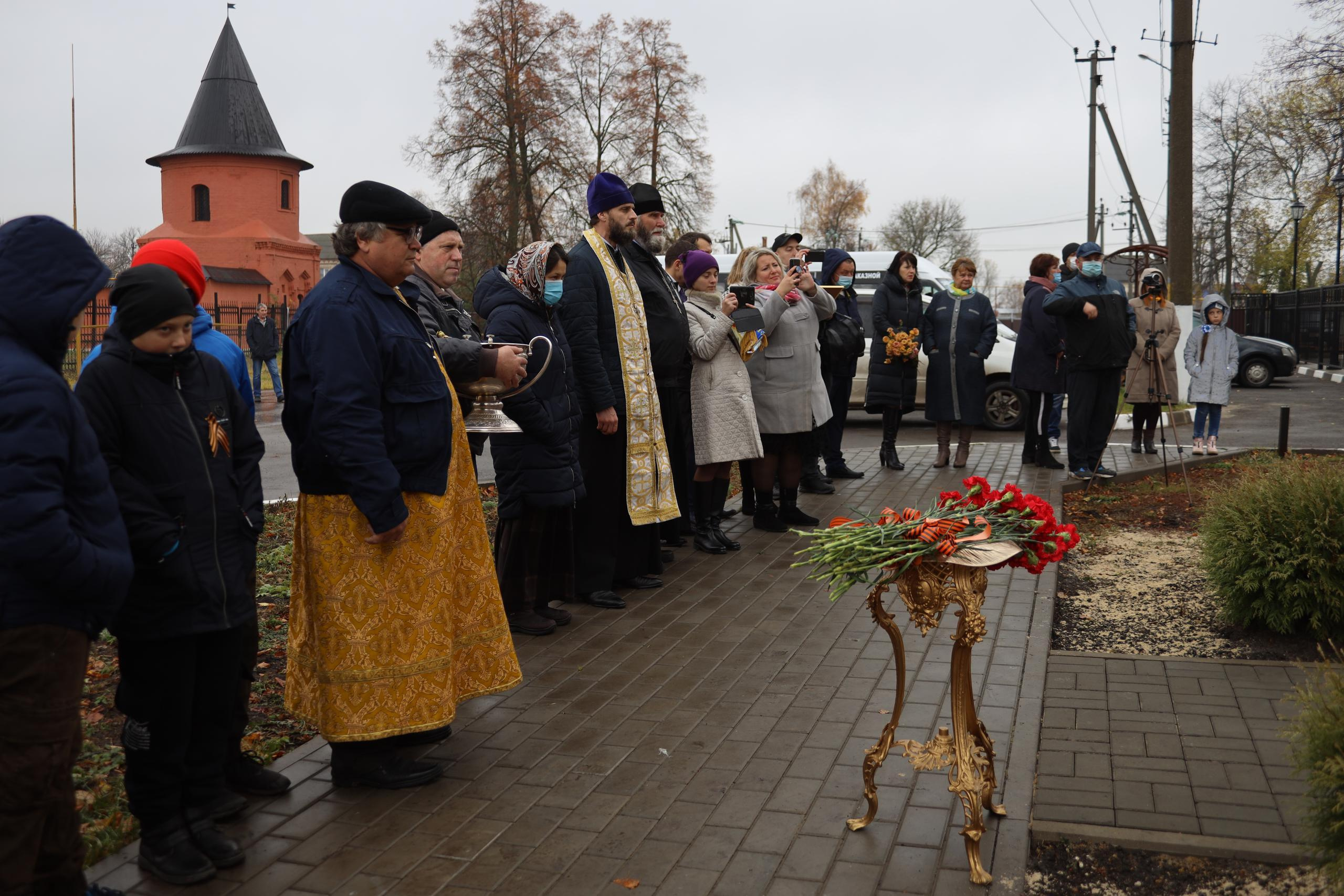 Репортаж Мемориал Вице-Адмиралу Кедрову М.А. в пос. Епифань Тульской области. Фотограф в Туле Крупский АнДРей. Фотостудия «КАДР71» в Туле
