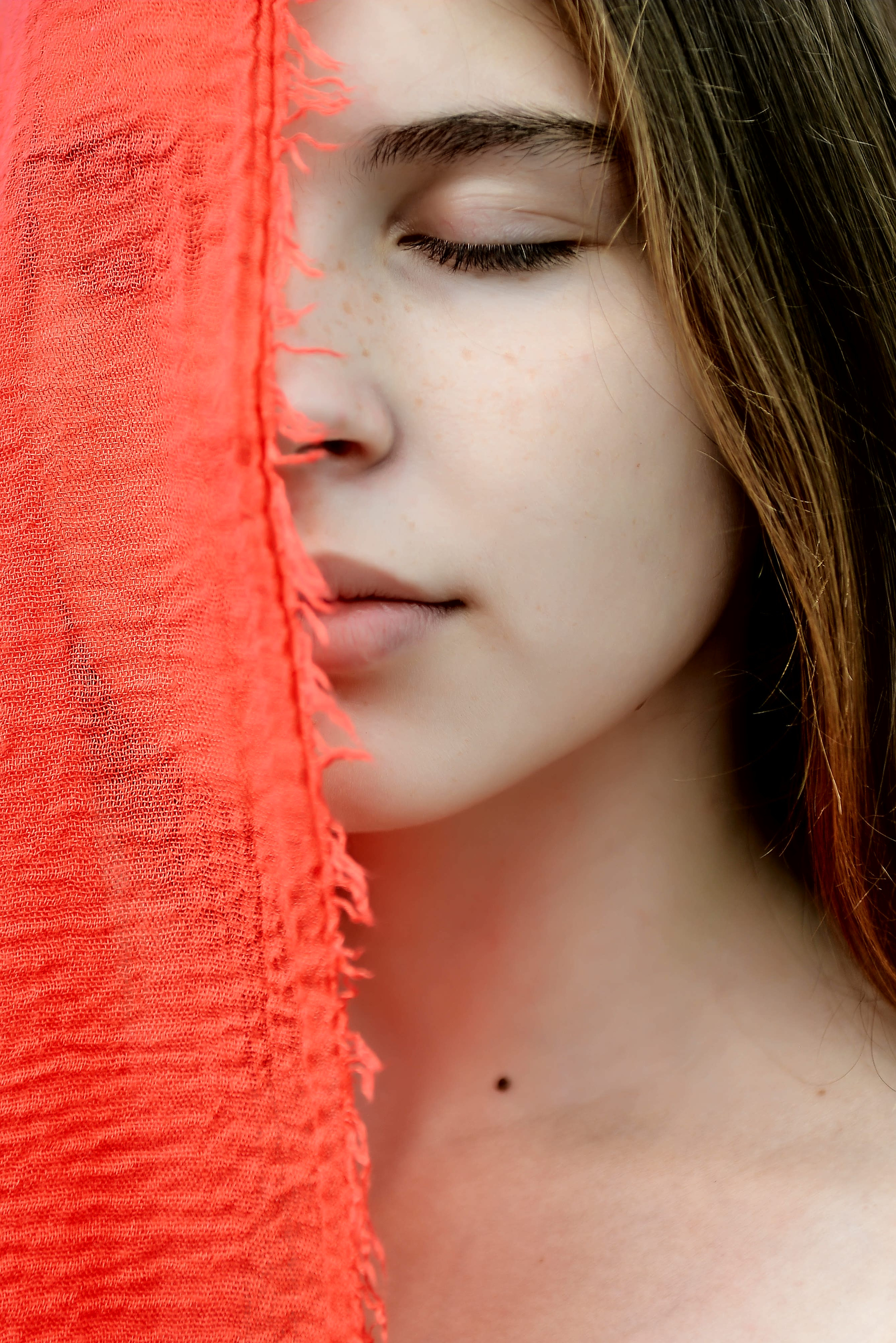 Женский портрет цвет. Фотограф в Сочи Марина Барс