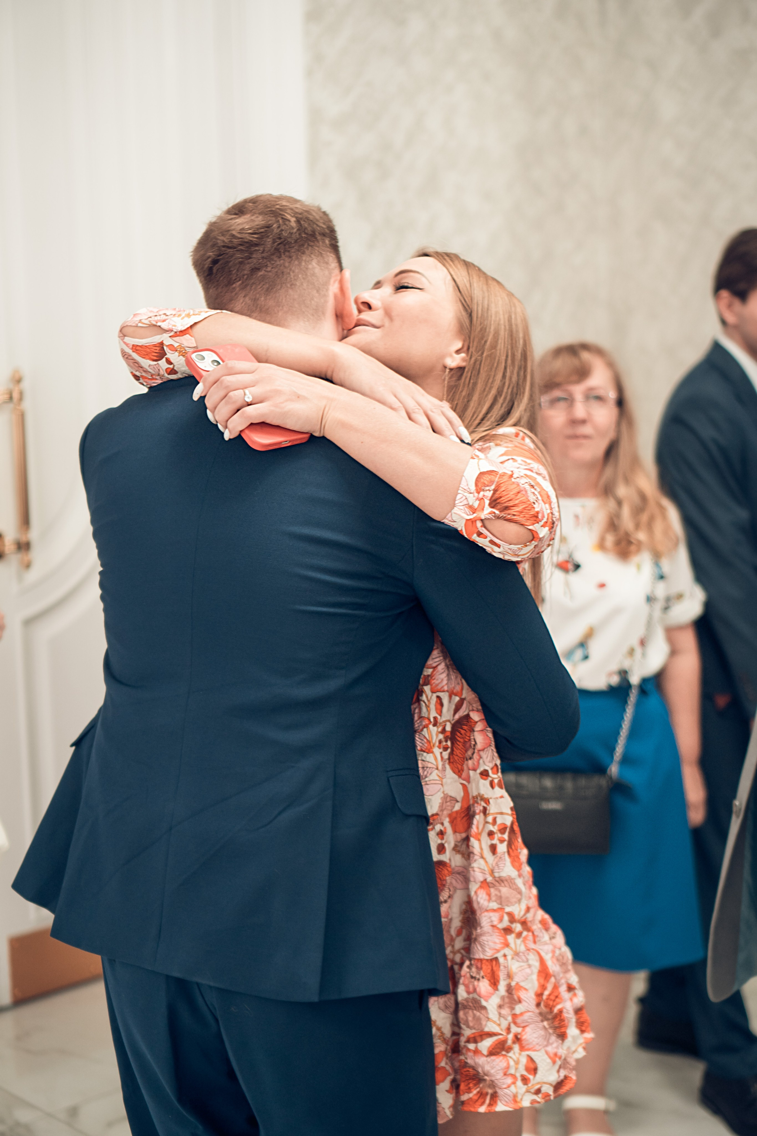 Love Story перед свадьбой с фотографом в Москве — Предсвадебная съёмка