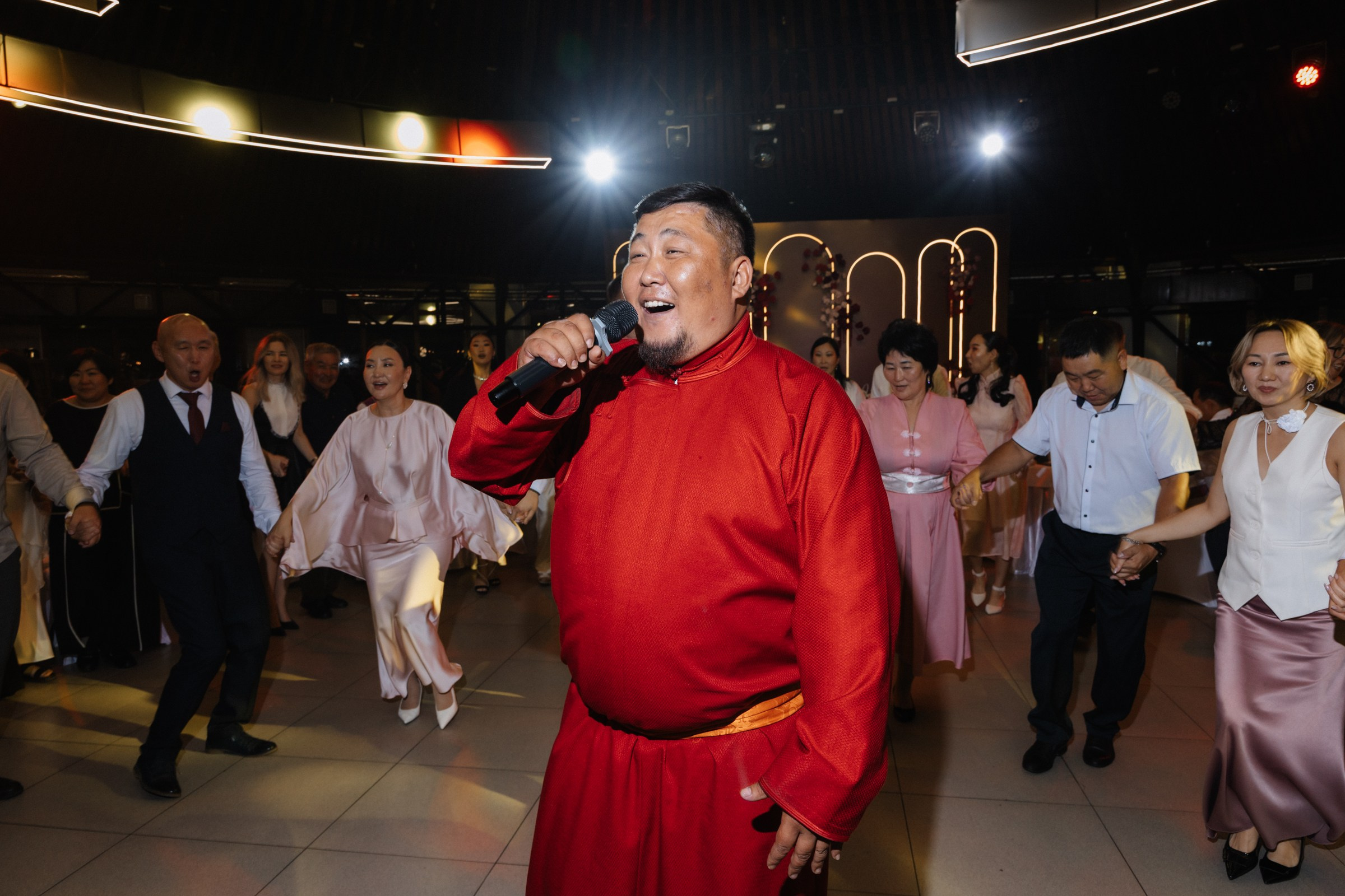 Бато и Валерия. Фотограф Улан-Удэ