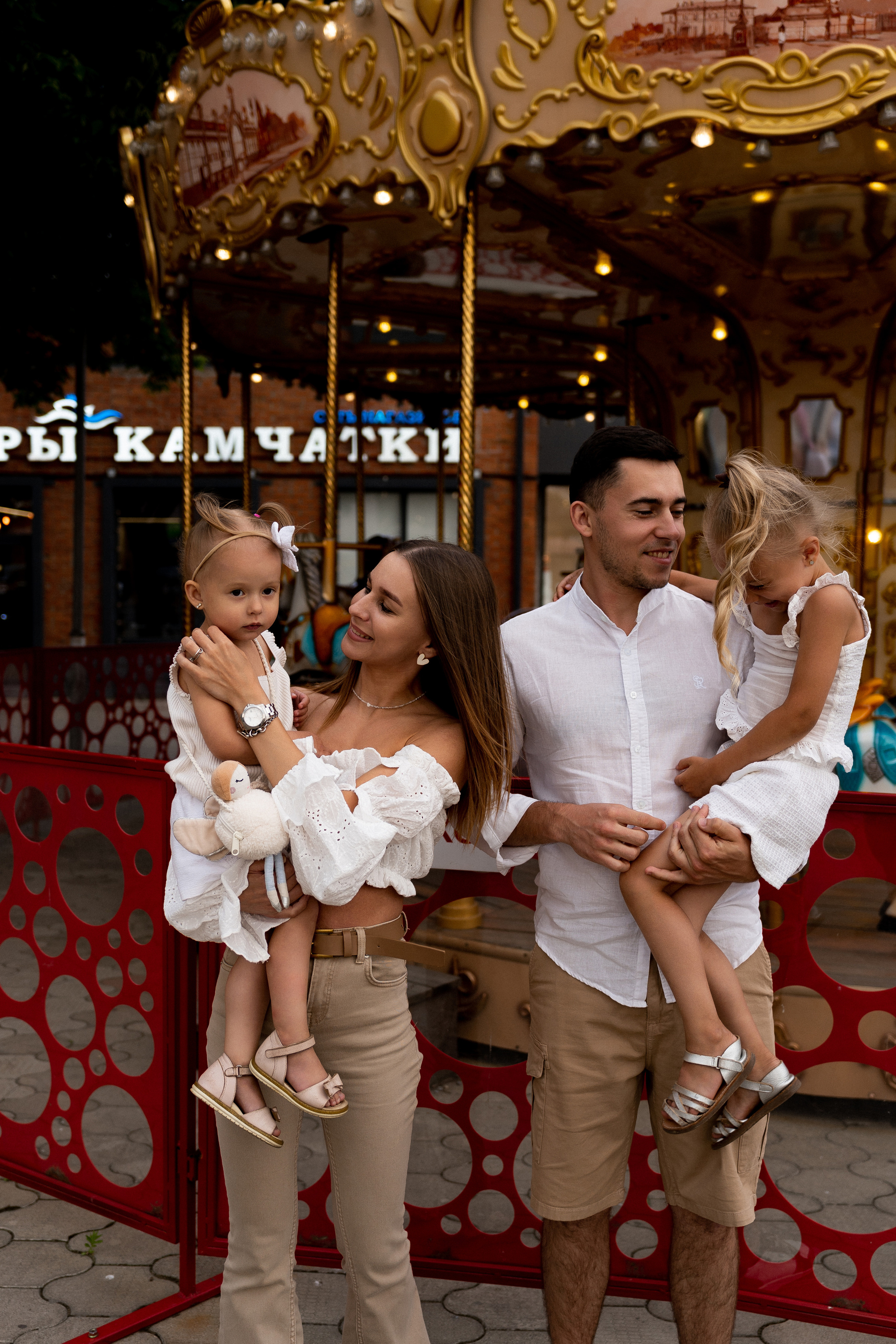 Семейный фотограф Краснодар. Семейный и NEWBORN фотограф г. Краснодар