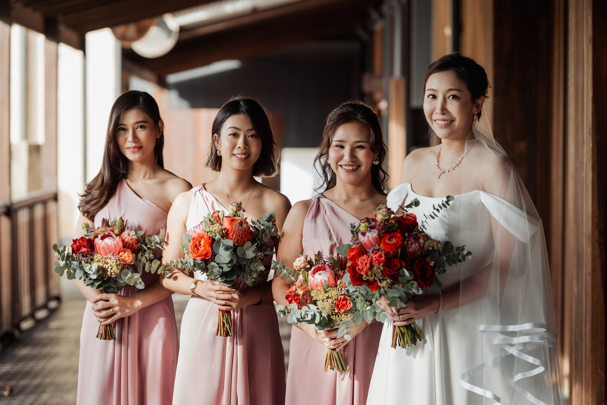 …True Love’s Kiss. Golden Moments Editing — We do Wedding’s Retouch and Video Editing