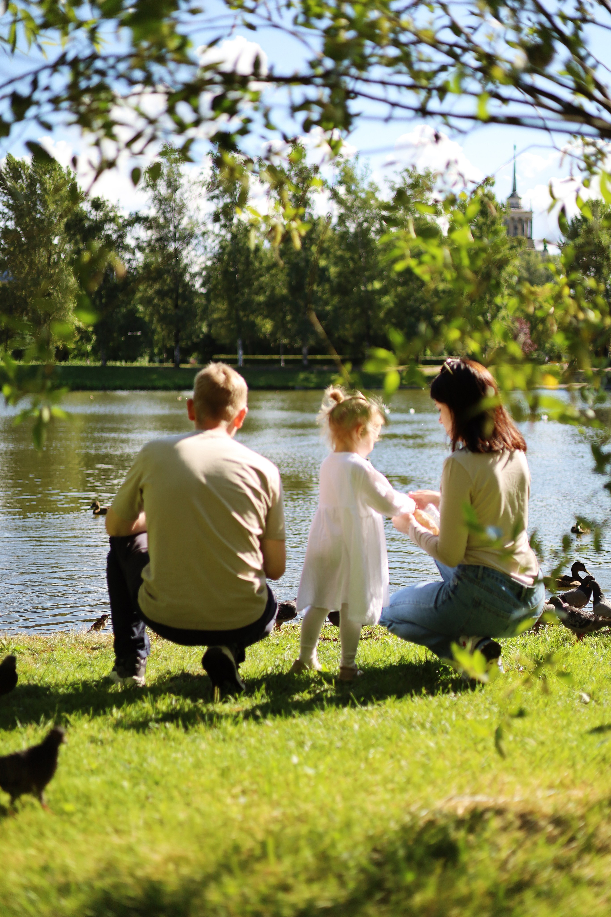 Семья Бирюковых на прогулке. Фотограф Санкт-Петербург