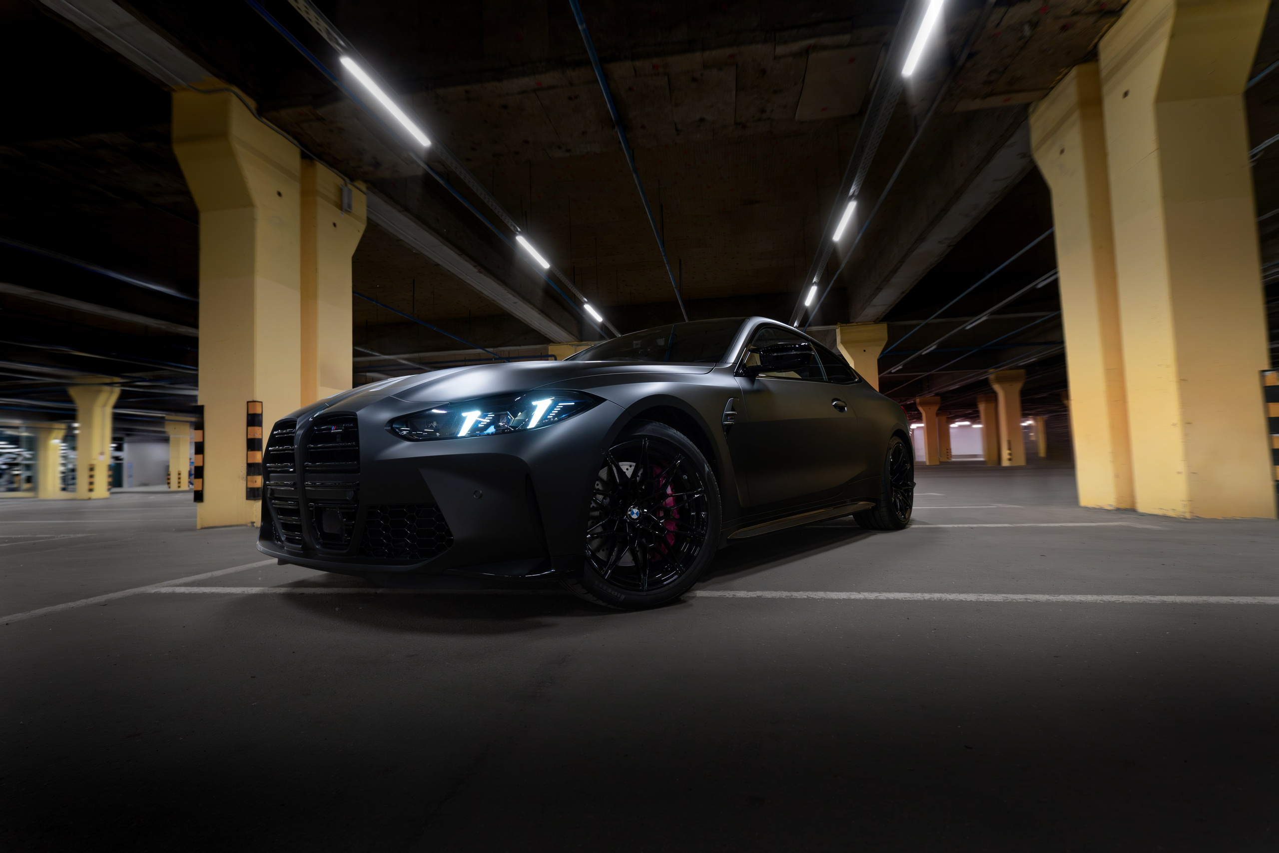 BMW M4LCI. Автомобильный фотограф Алексей Хезеков