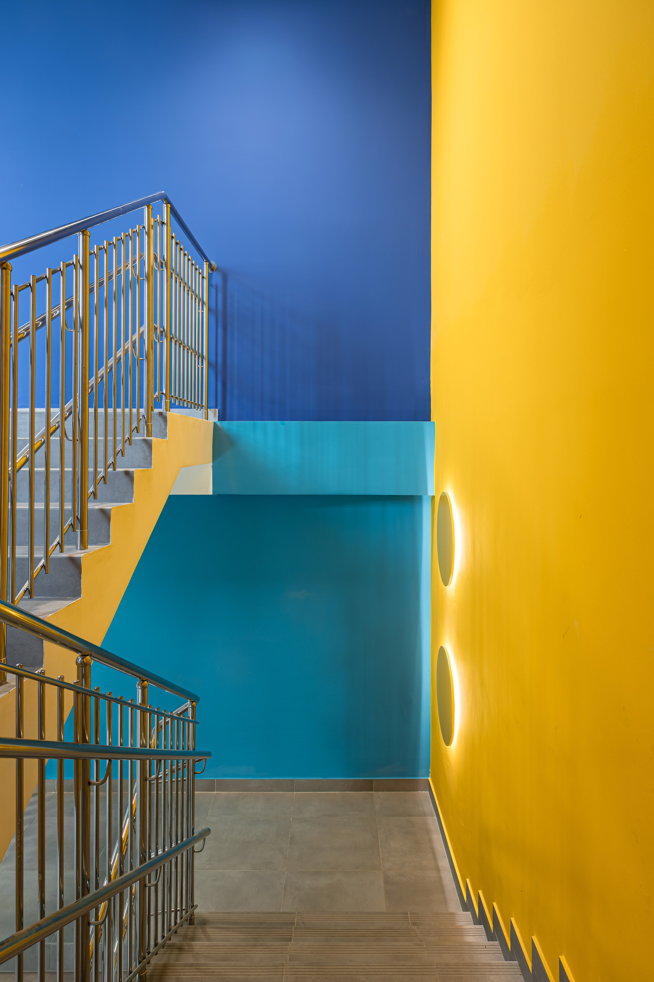 «Умная» школа № 74, г. Киров. Дизайнер Алина Вейнкрот. Иван Благушин. Интерьерный и архитектурный фотограф в Москве и Санкт-Петербурге