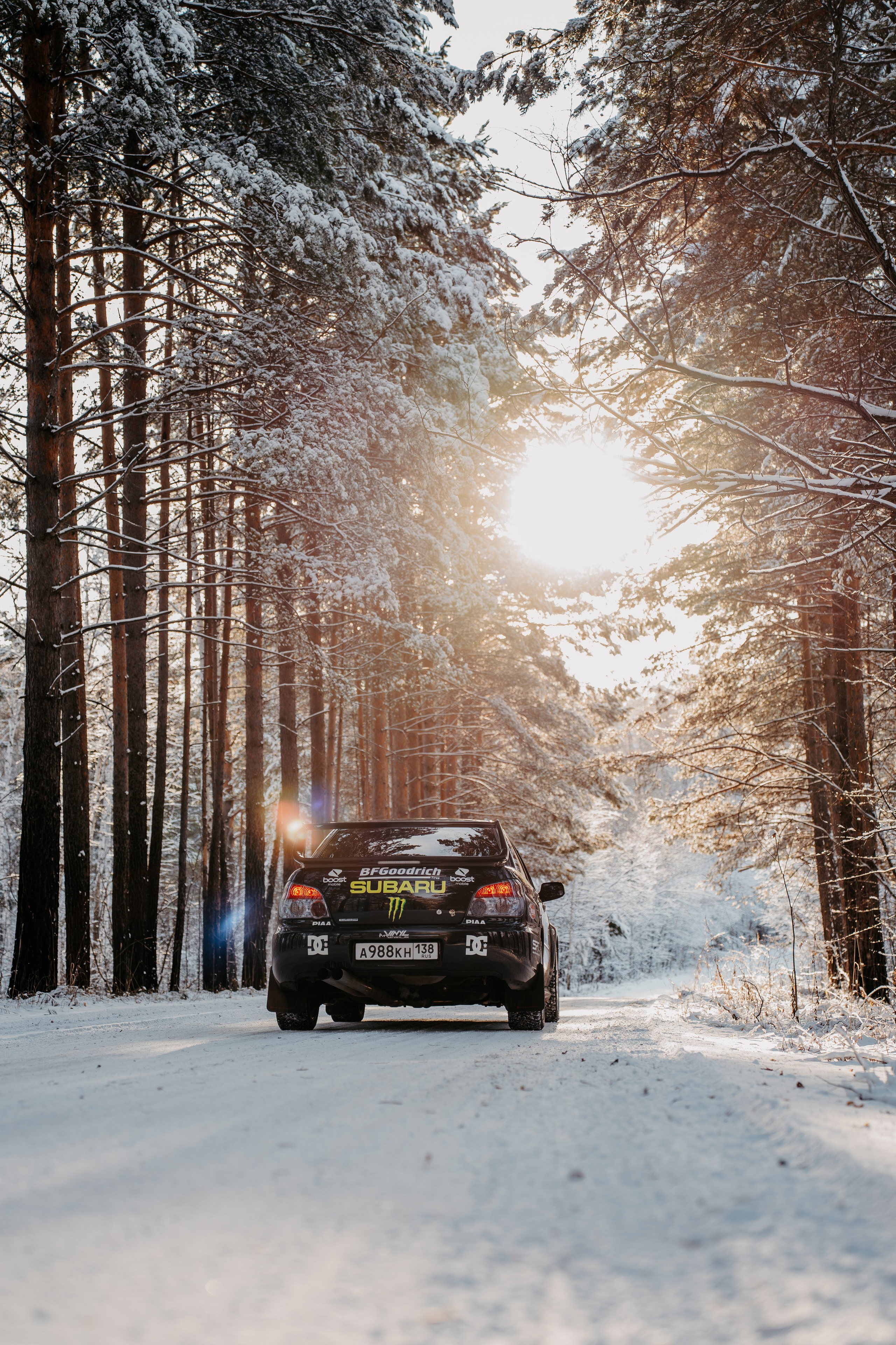 Subaru Impreza WRX STI. Фотограф, видеограф и пилот дрона на Байкале