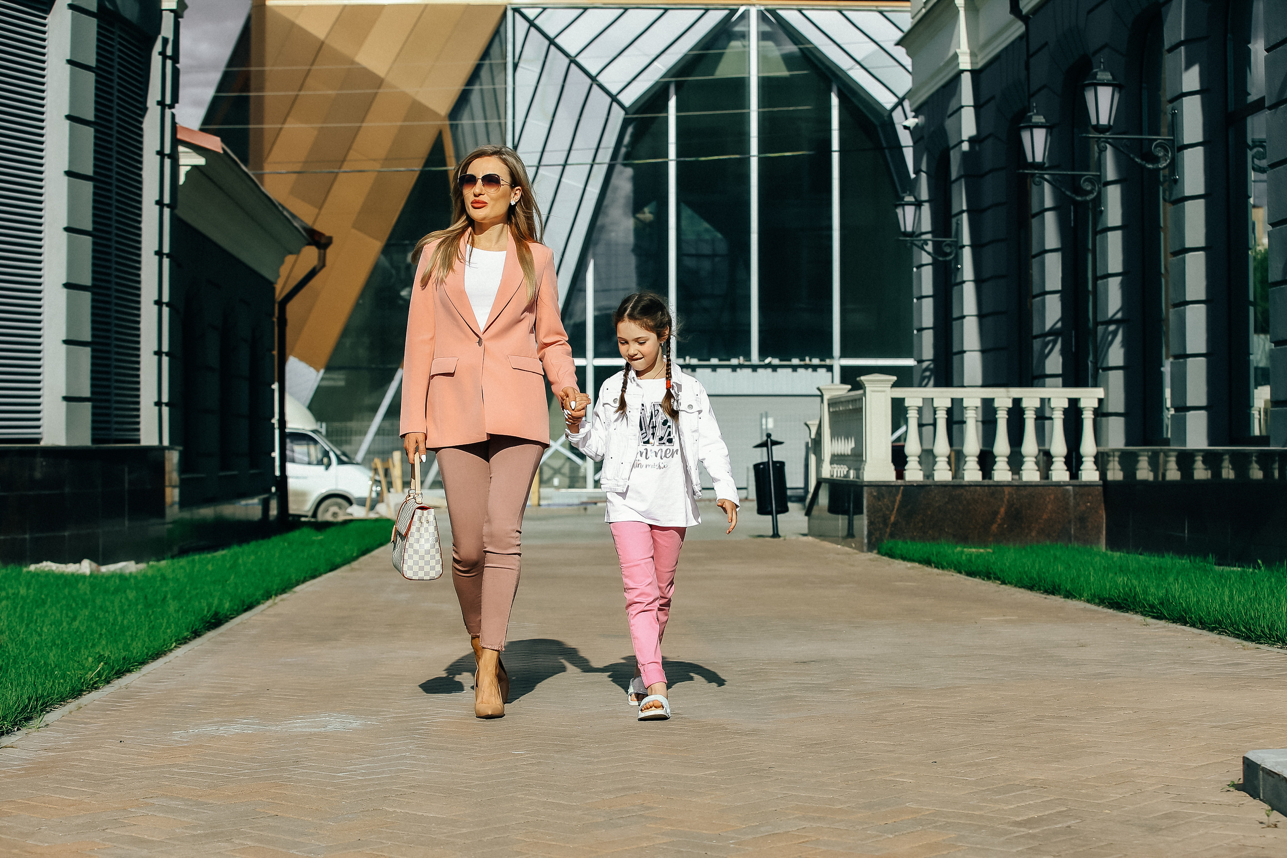 Уличные съемки. Спортивный и семейный фотограф в Екатеринбурге Ольга Горбунова меня