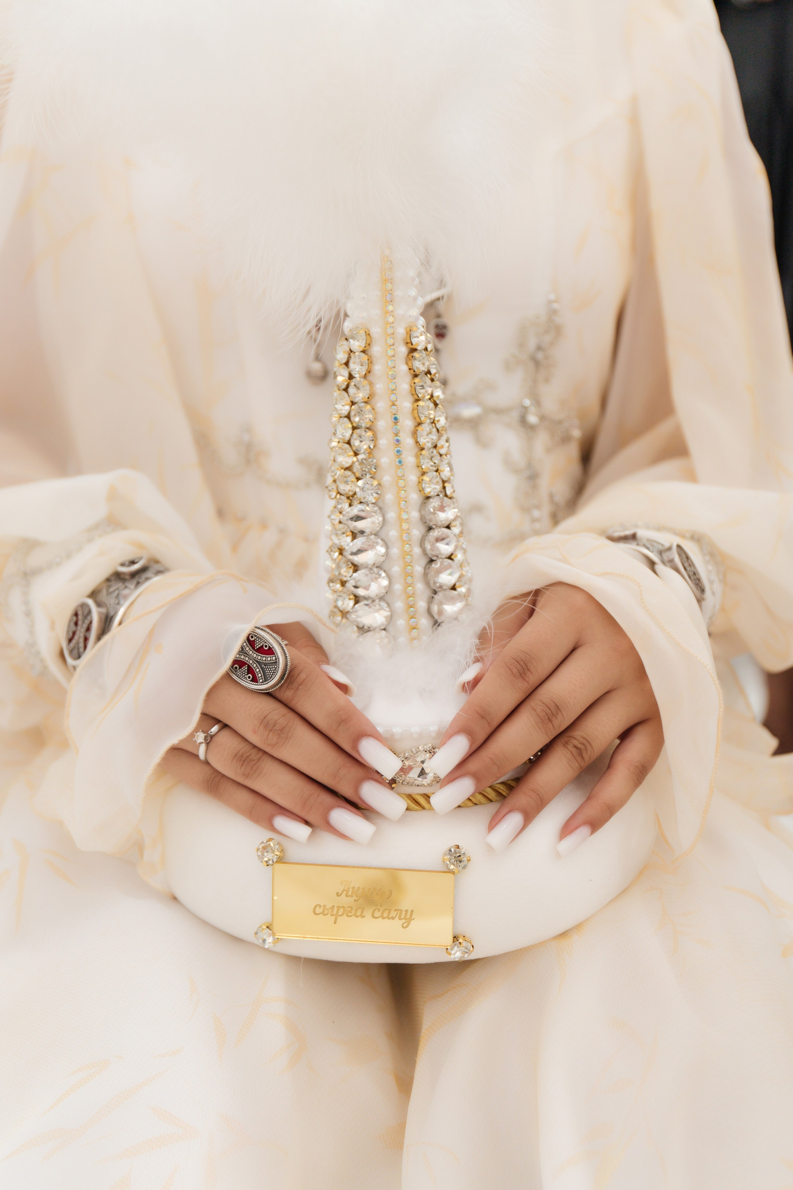 Aynur — syrğa salu. Wedding and Love story Photographer