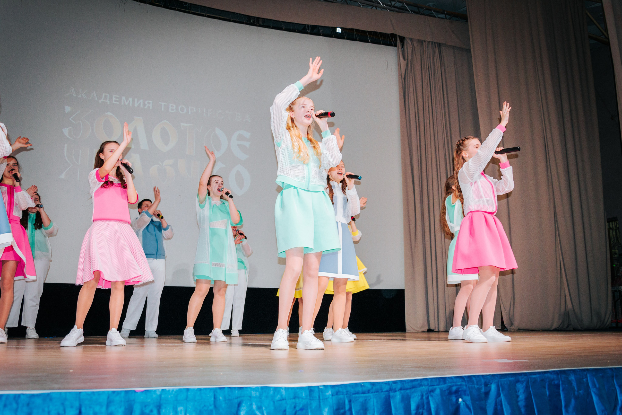 16 марта, г. Суздаль. Золотое яблочко