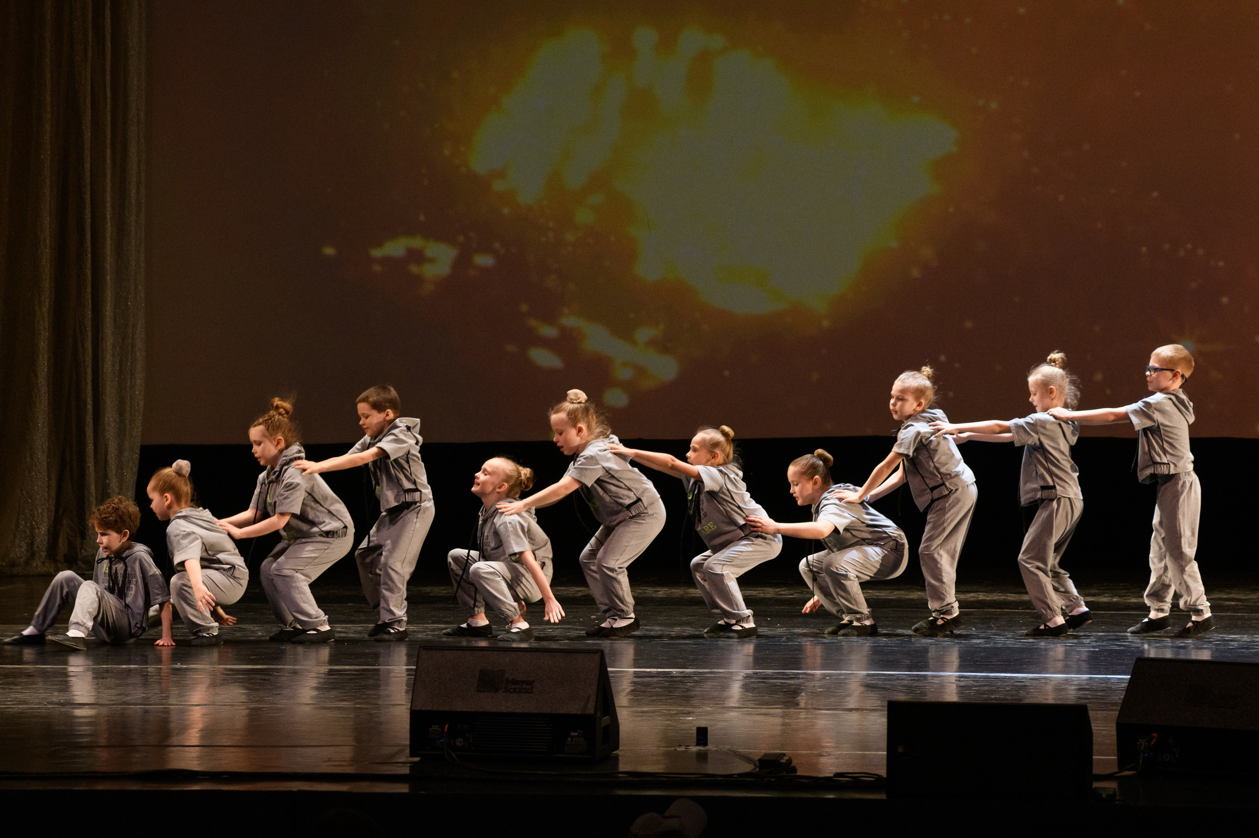 23 апреля, часть 2, БКЗ Октябрьский, г. Санкт-Петербург. Золотое яблочко