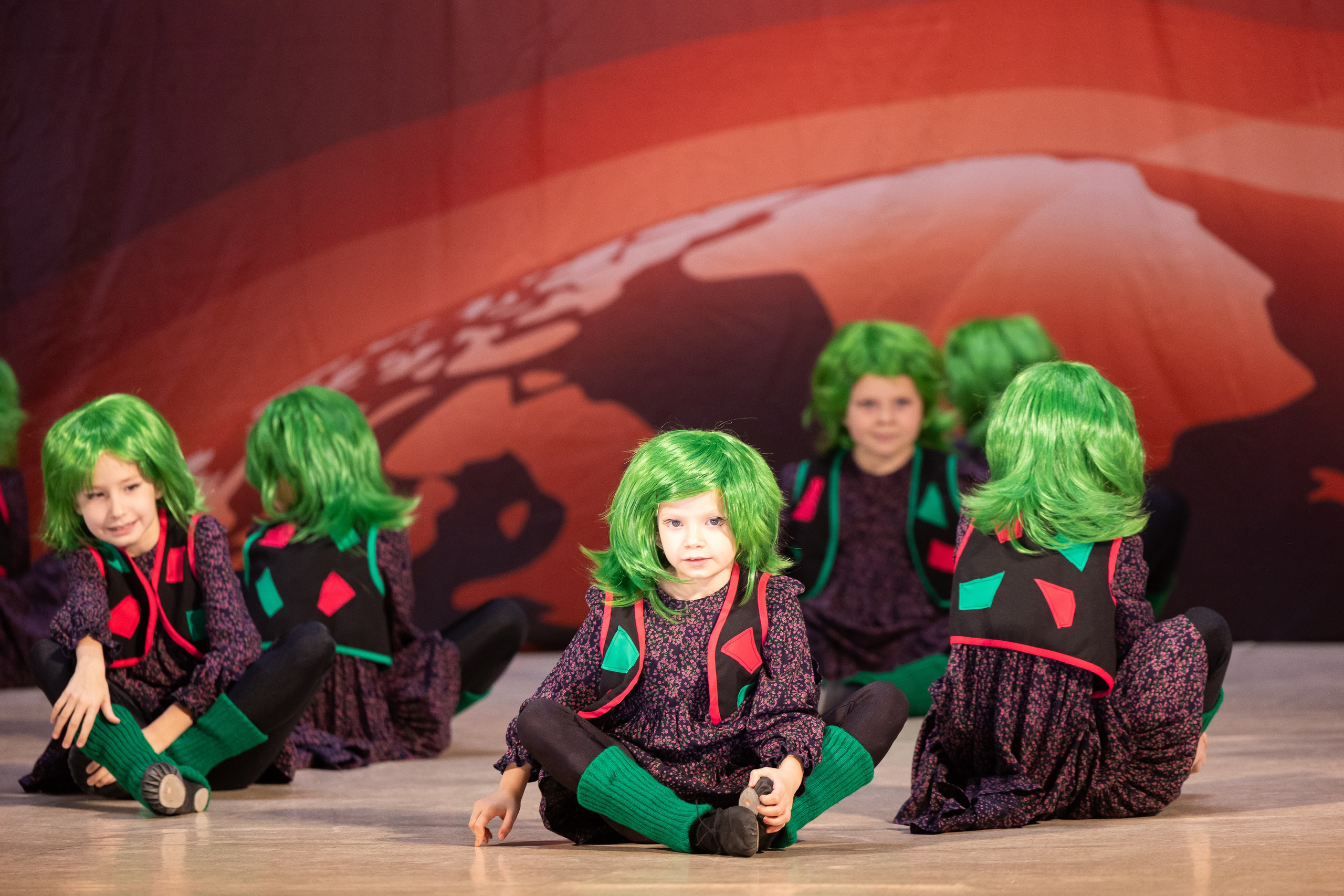 9 ноября, танцевальные номера, г. Волгоград. Золотое яблочко