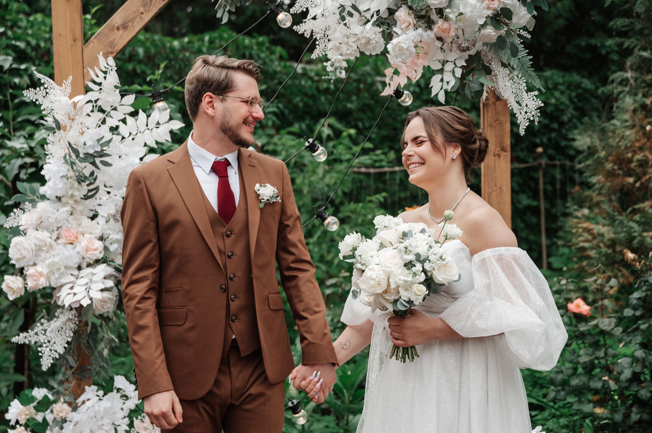 Витя и Аня. Ведущий на свадьбу в Москве Зубков Алексей