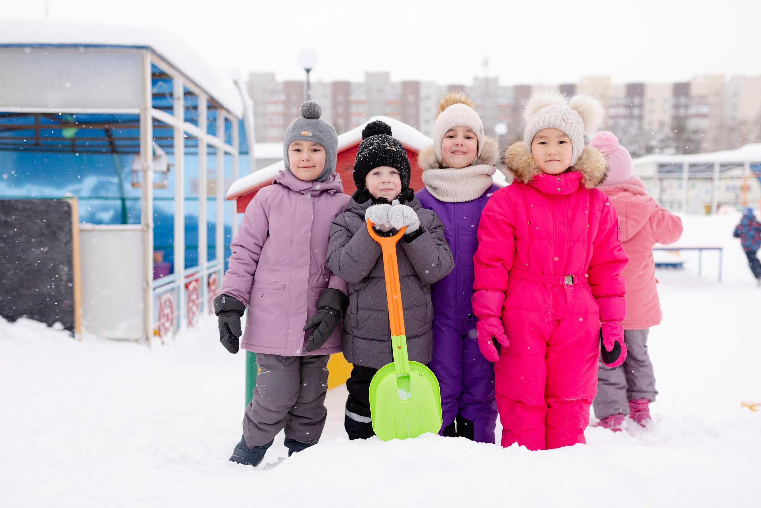 Аленький цветочек. Группа Почемучки, зимняя прогулка. Детский и семейный фотограф в Сургуте и Нефтеюганске Анна Старцева