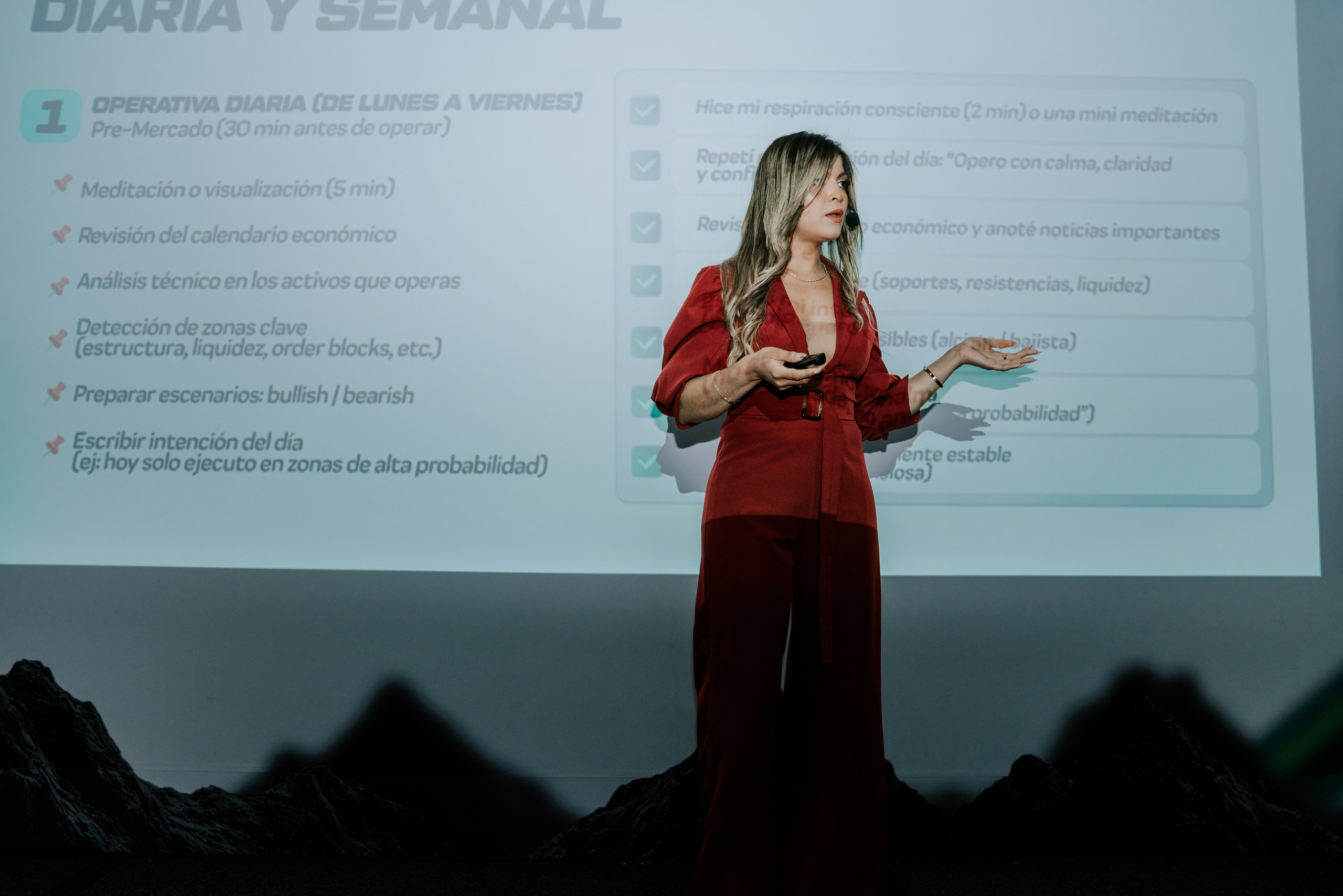 TRADERS DAY By NeomAAA Bogota. NeomAAA Funds Gallery