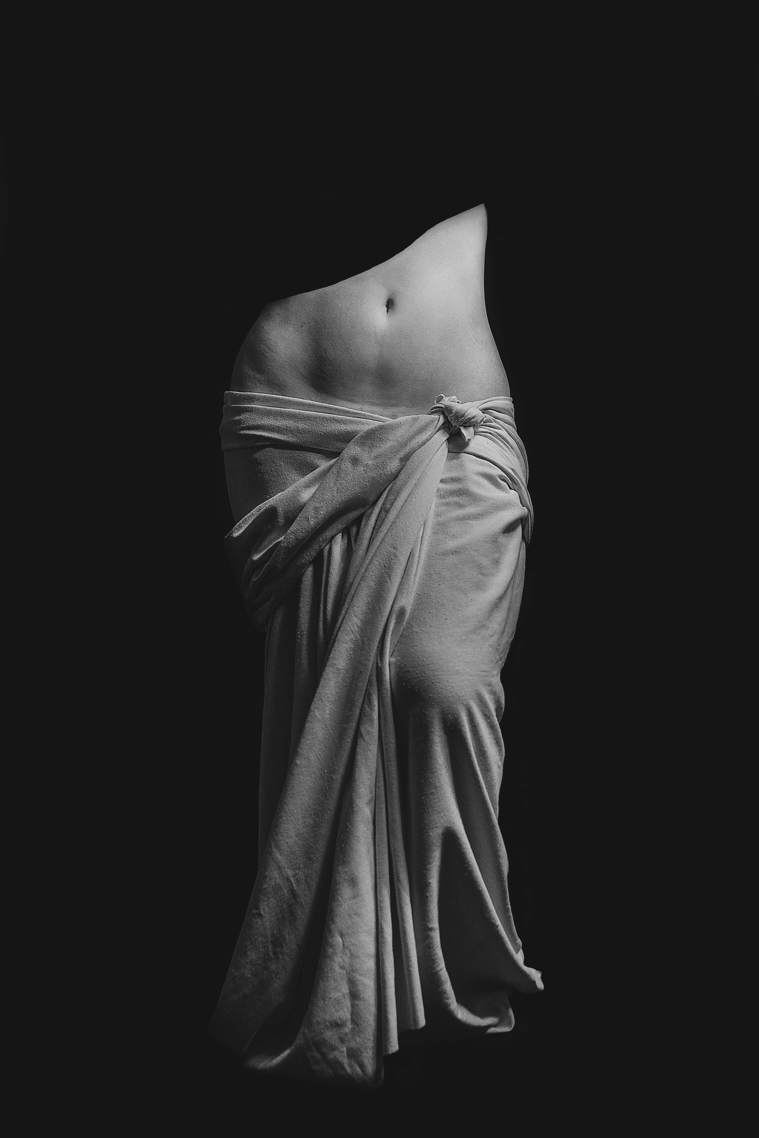 ART 18+. Фотограф Женя Грош в Москве