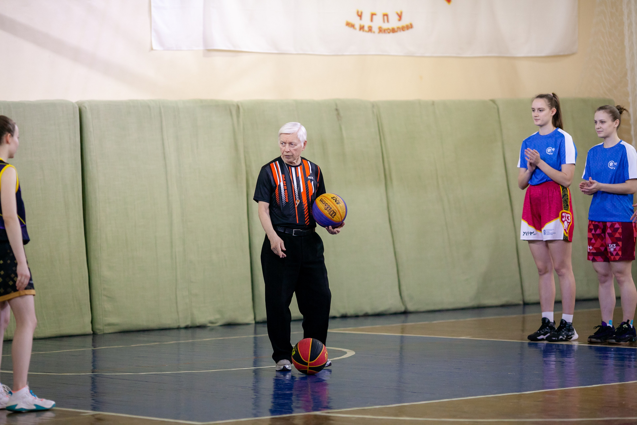 3×3. Фотография