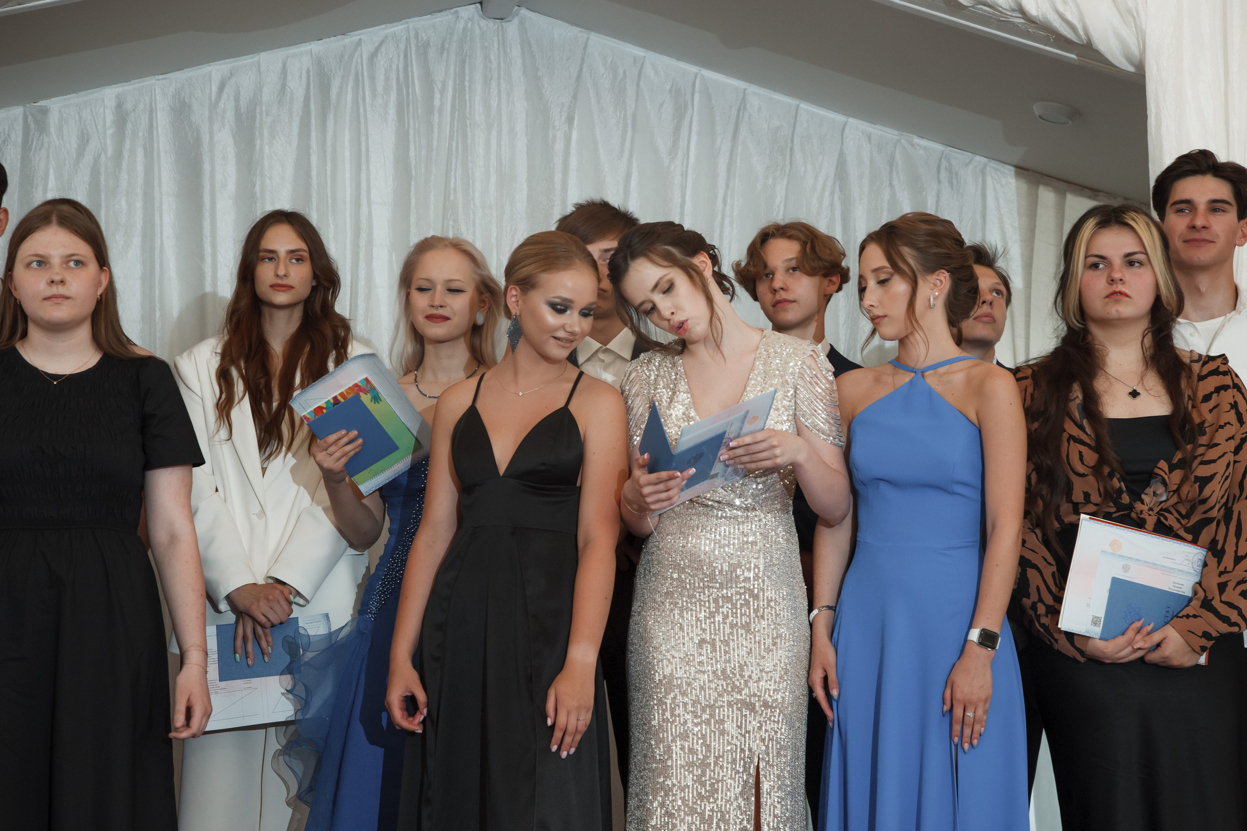 Выпускной, шатер в усадьбе «Гребнево». Свадебный и репортажный фотограф (Москва, Королев и другие)