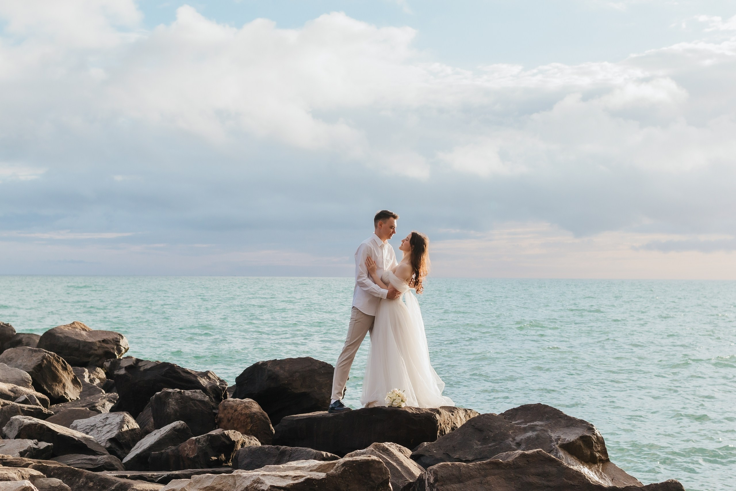 Стильная свадебная съемка в Сочи на Красном штурме